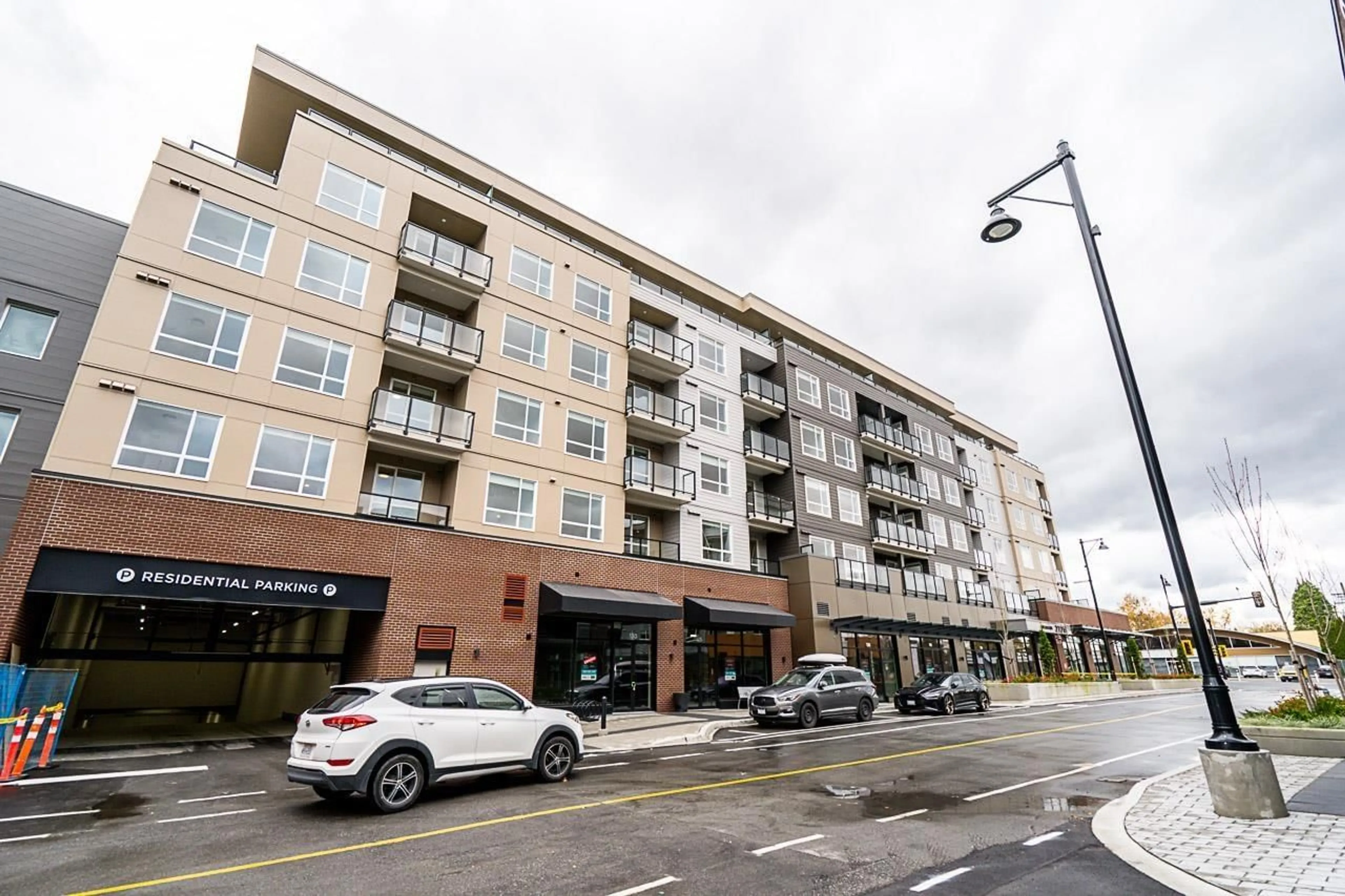 Unknown for 516 - 27218 ALDERGROVE TOWN CENTER, Langley British Columbia V4W0E4