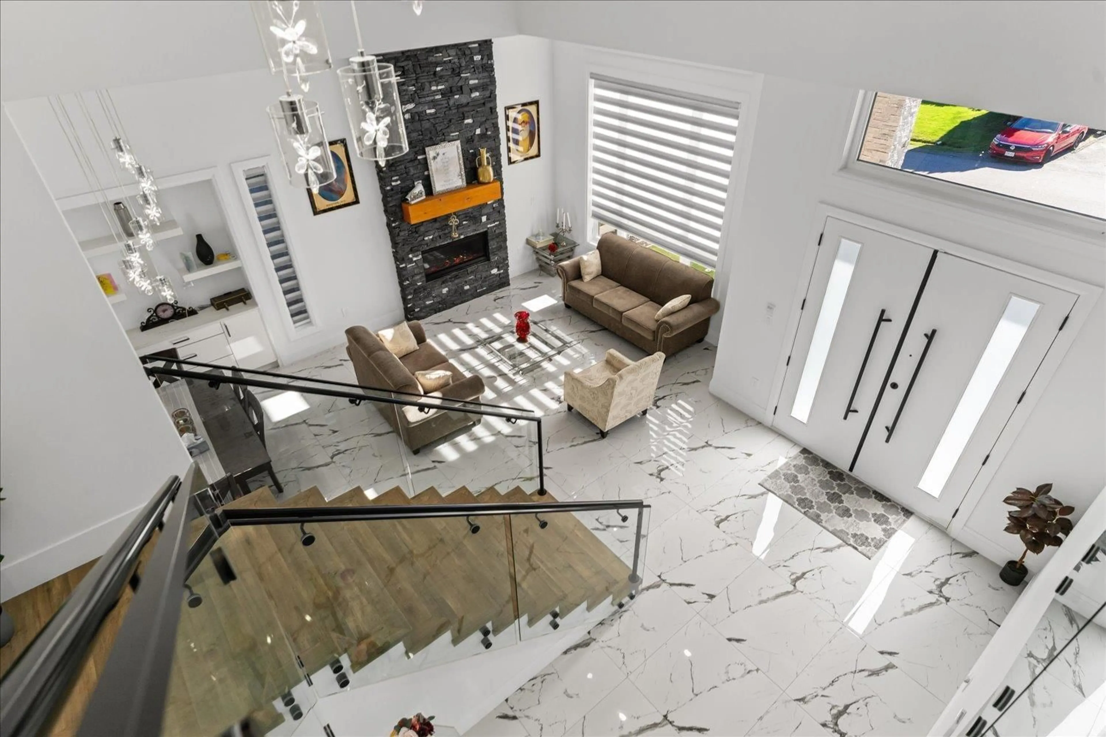 Indoor foyer for 32597 WILLINGDON, Abbotsford British Columbia V2T1S1