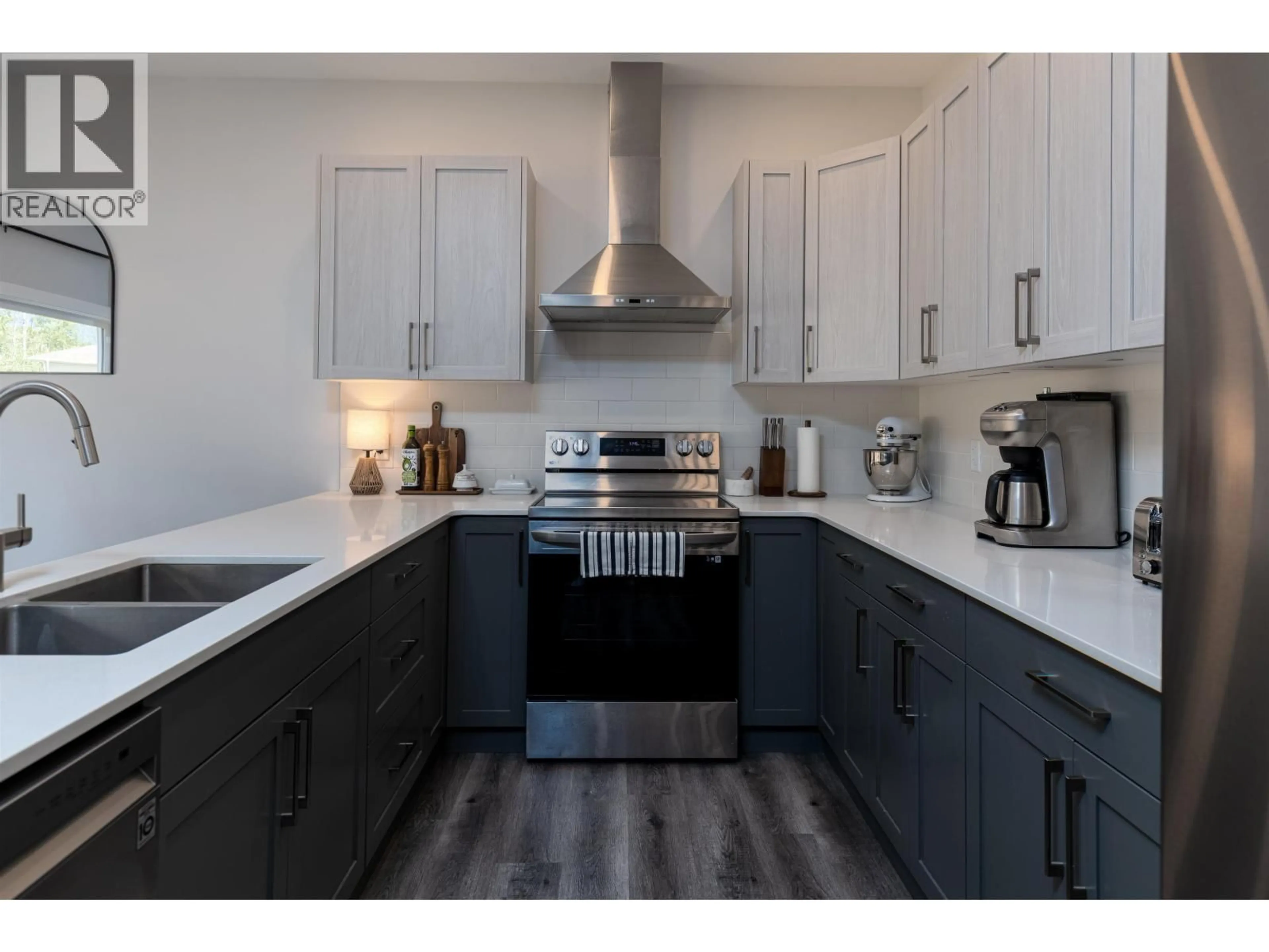 Open concept kitchen, unknown for 5238 SMITH AVENUE, Terrace British Columbia V8G0H1