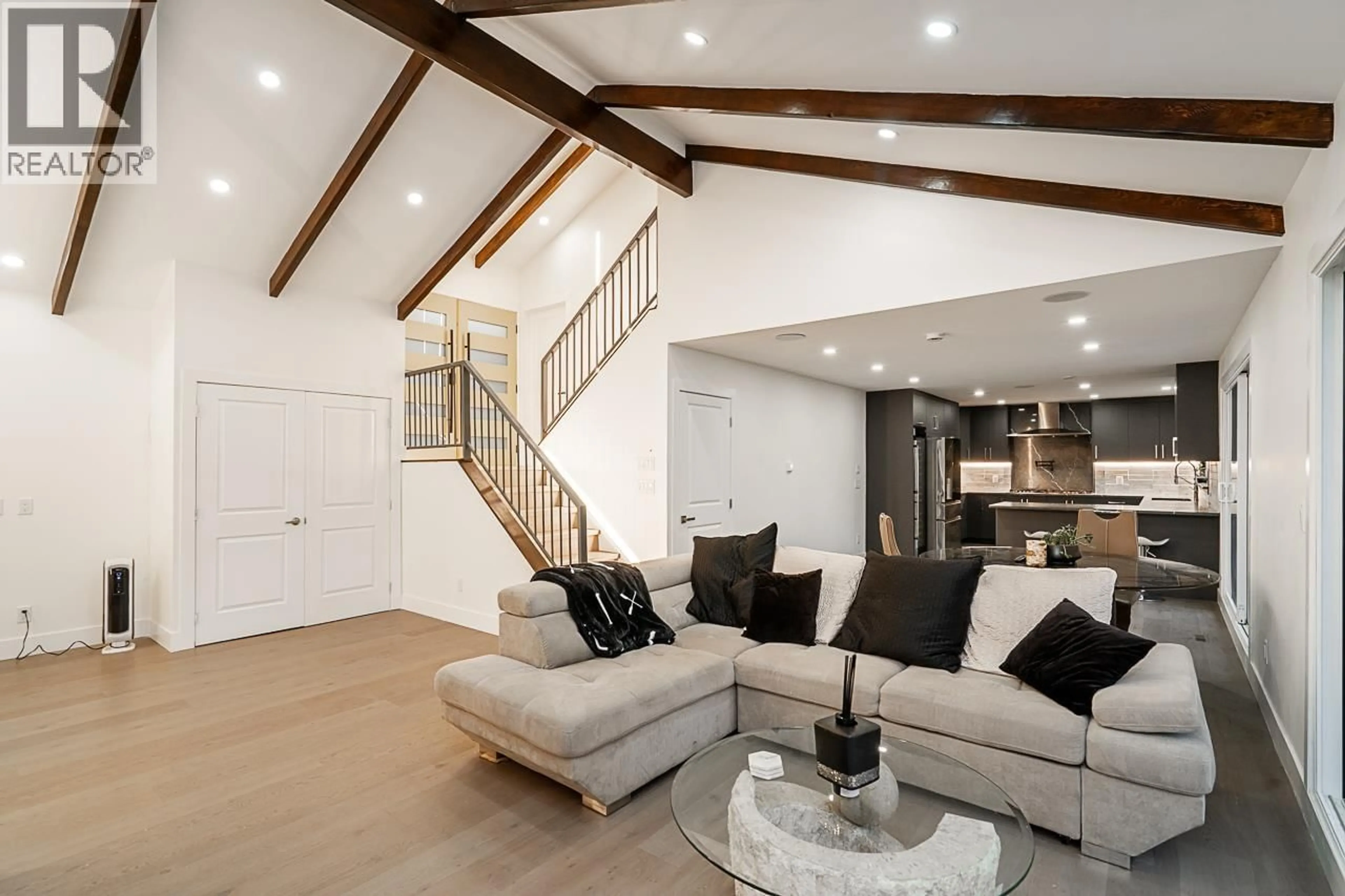 Living room with furniture, wood/laminate floor for 23385 TAMARACK LANE, Maple Ridge British Columbia V2W1A8