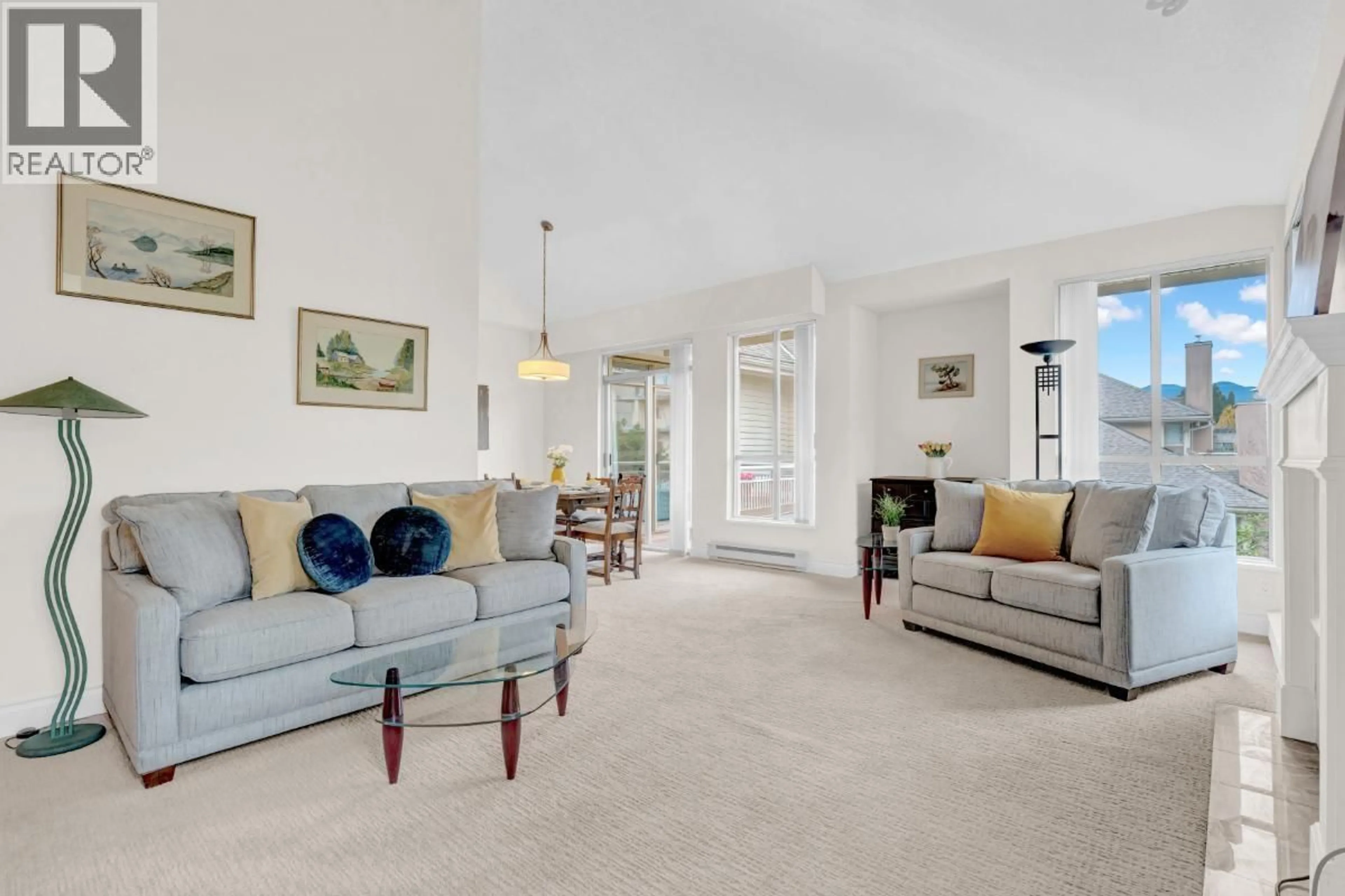 Living room with furniture, carpet floor for 309 - 3755 8TH AVENUE, Vancouver British Columbia V6R1Z2