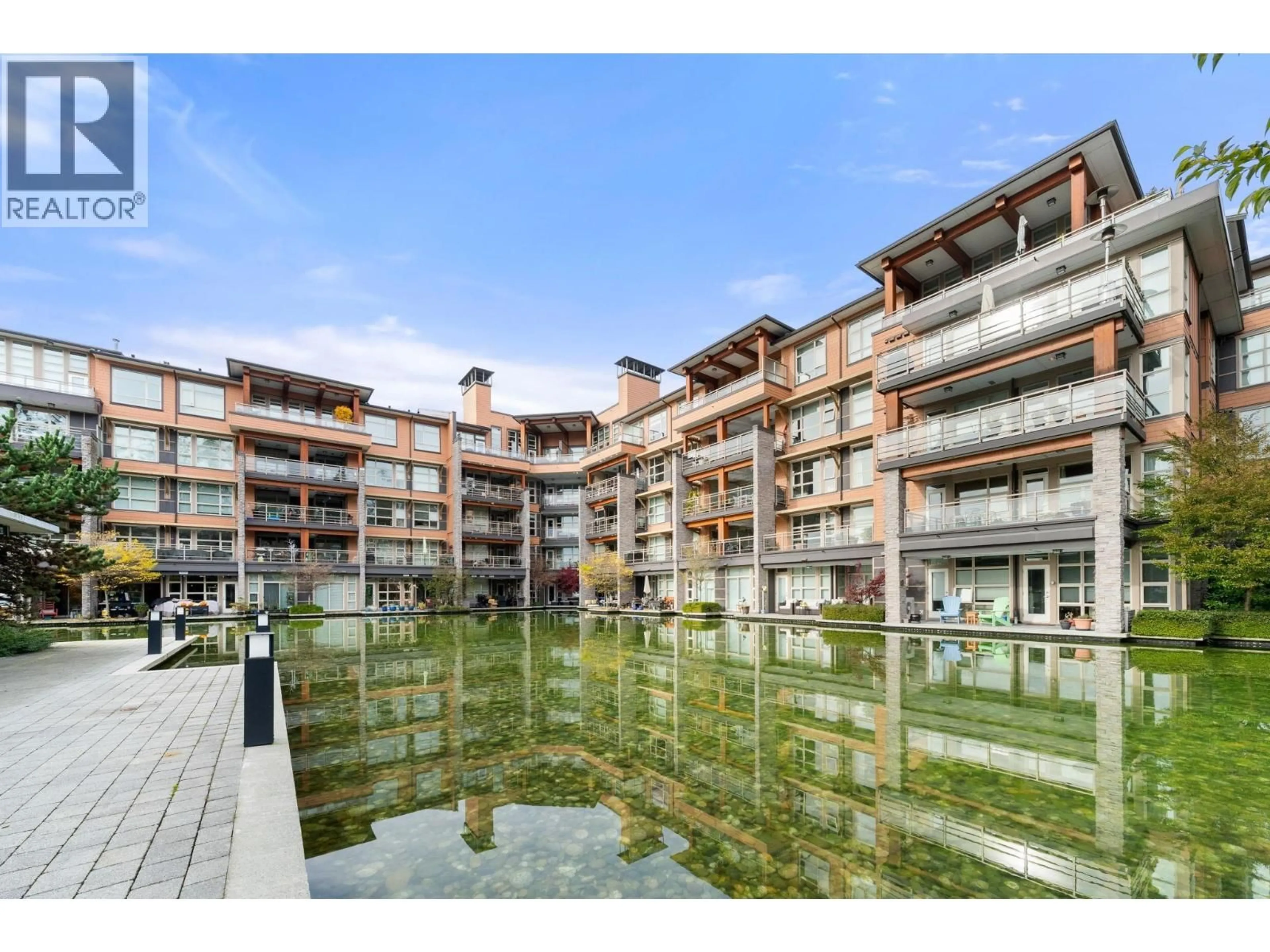 Unknown for 420 - 3602 ALDERCREST DRIVE, North Vancouver British Columbia V7G0A2