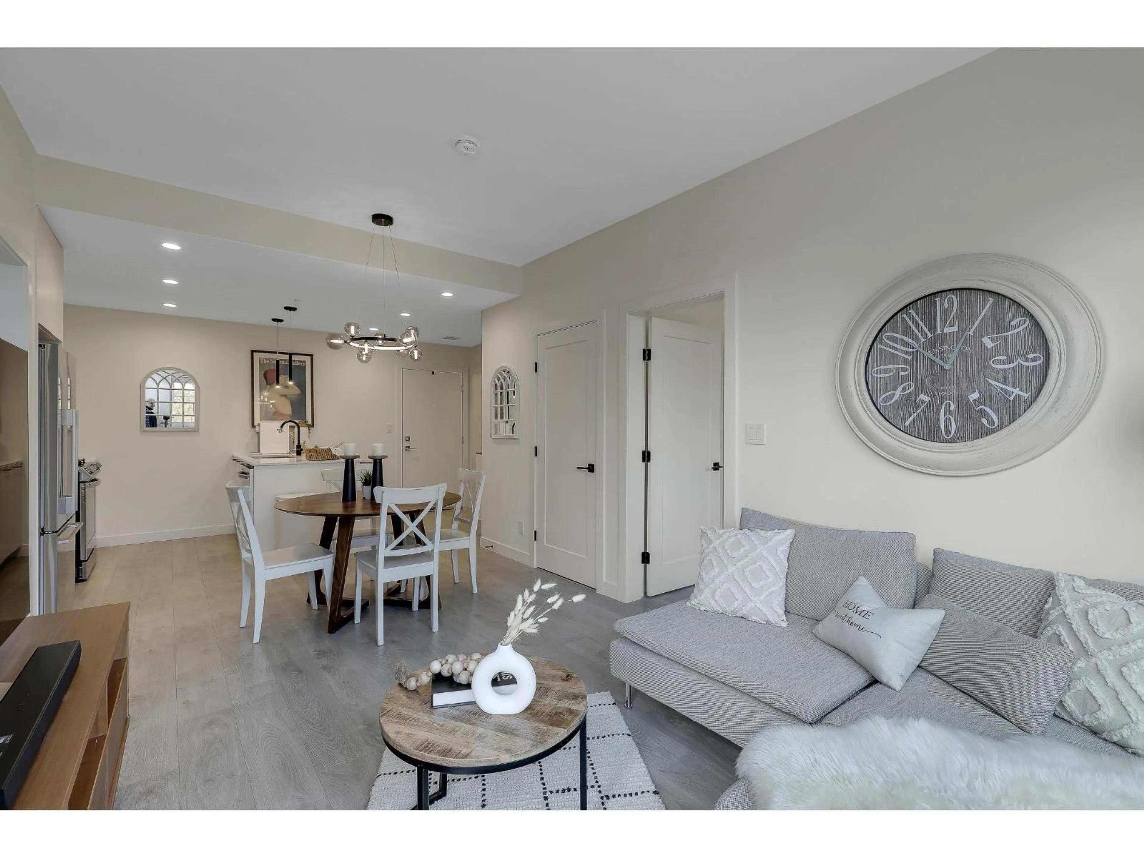 Living room with furniture, ceramic/tile floor for 602 - 8379 201 STREET, Langley British Columbia V2Y3S6