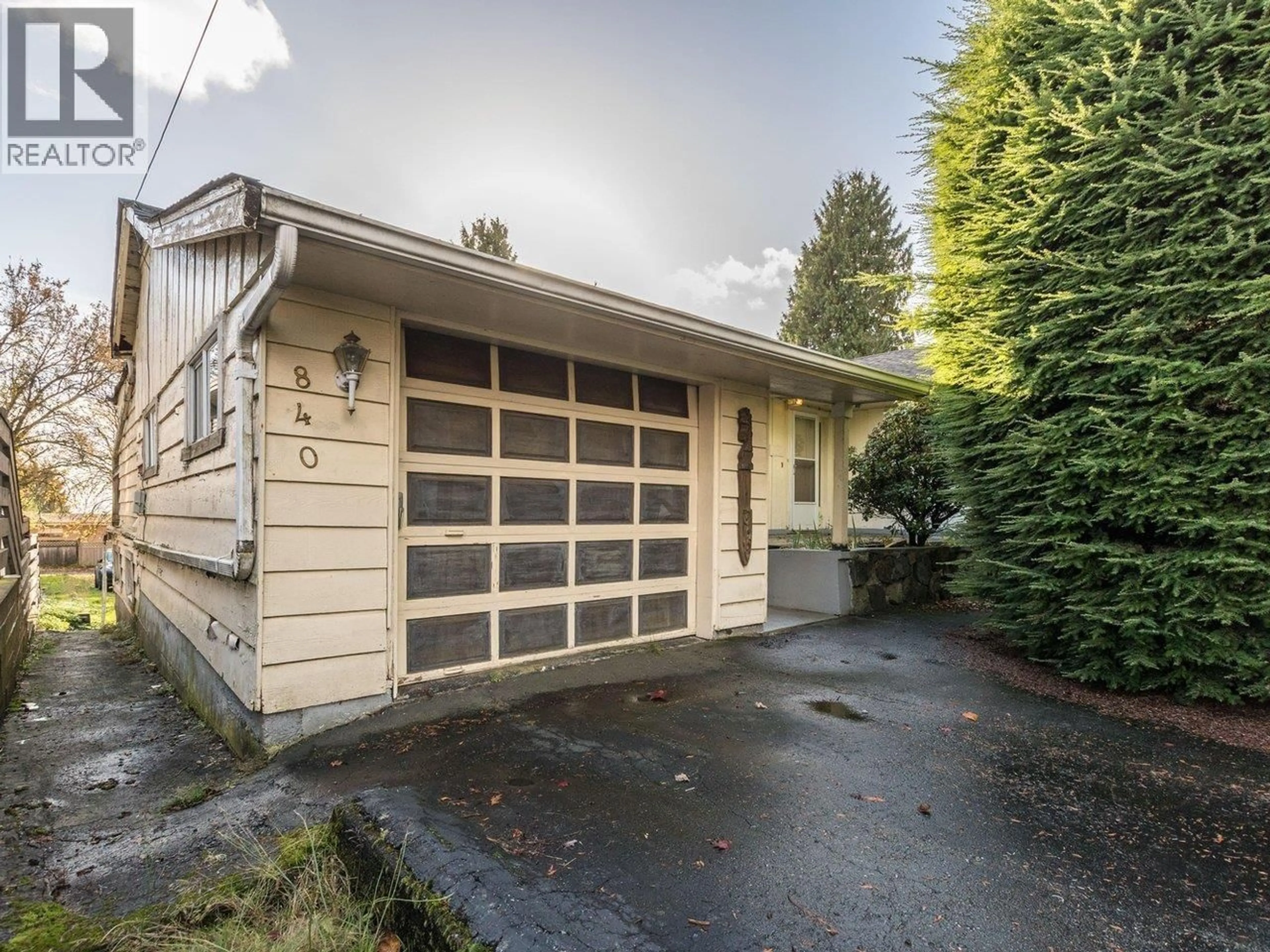 Indoor garage for 840 ROCHESTER AVENUE, Coquitlam British Columbia V3K2W2
