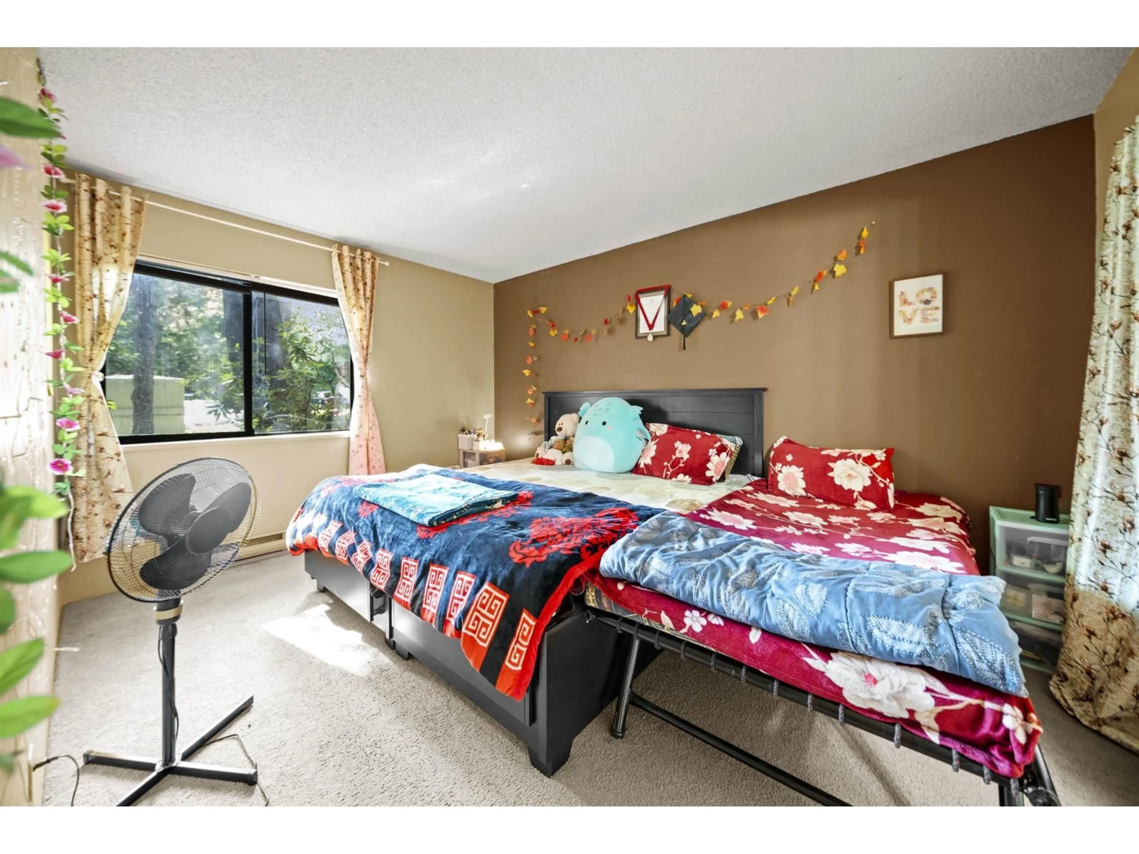 Bedroom with bed, unknown for 916 - 10620 150 STREET, Surrey British Columbia V3R7S1