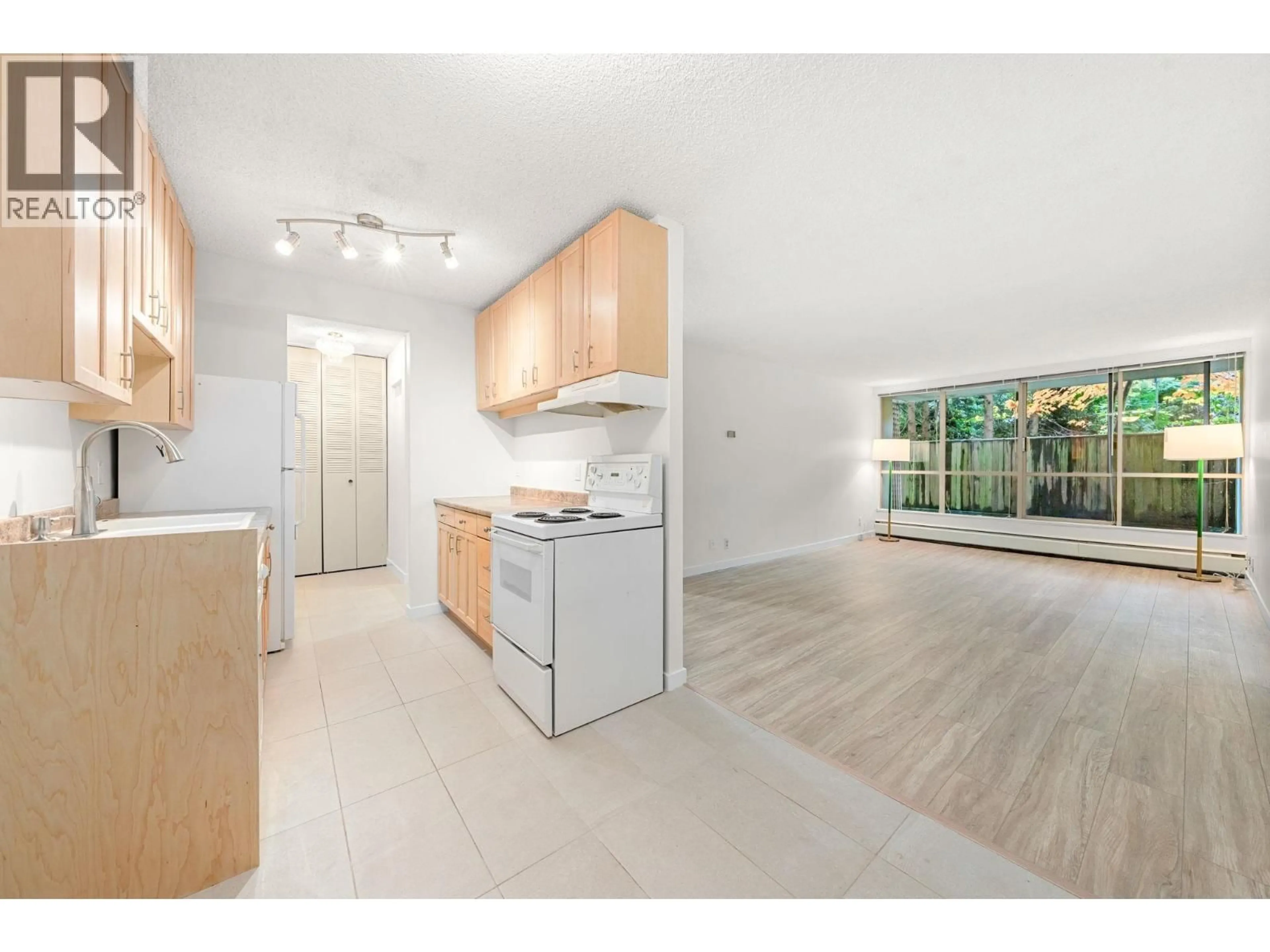 Unknown for 119 - 2012 FULLERTON AVENUE, North Vancouver British Columbia V7P3E3