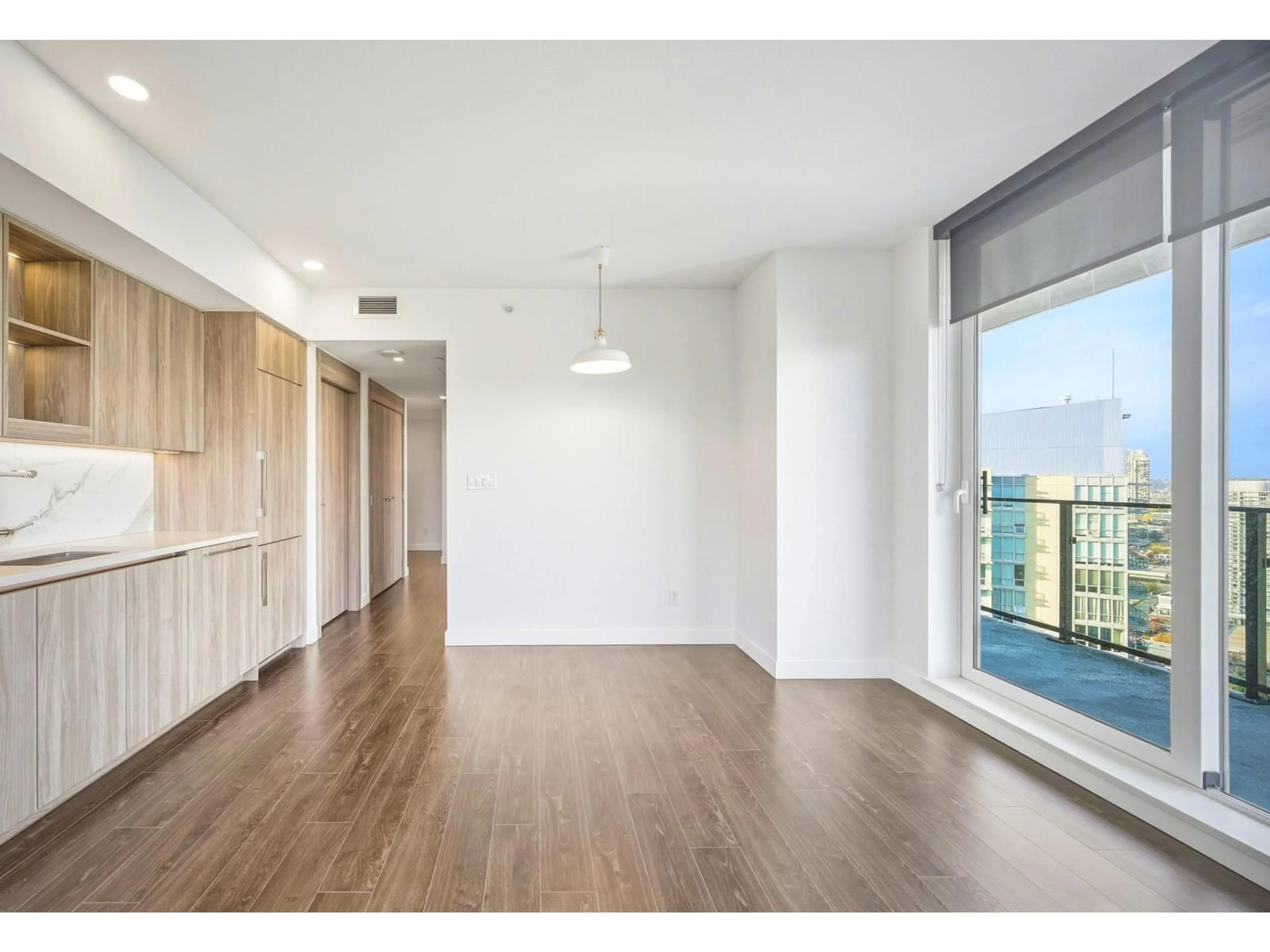 A pic of a room for 3507 - 9887 WHALLEY, Surrey British Columbia V3T0P4