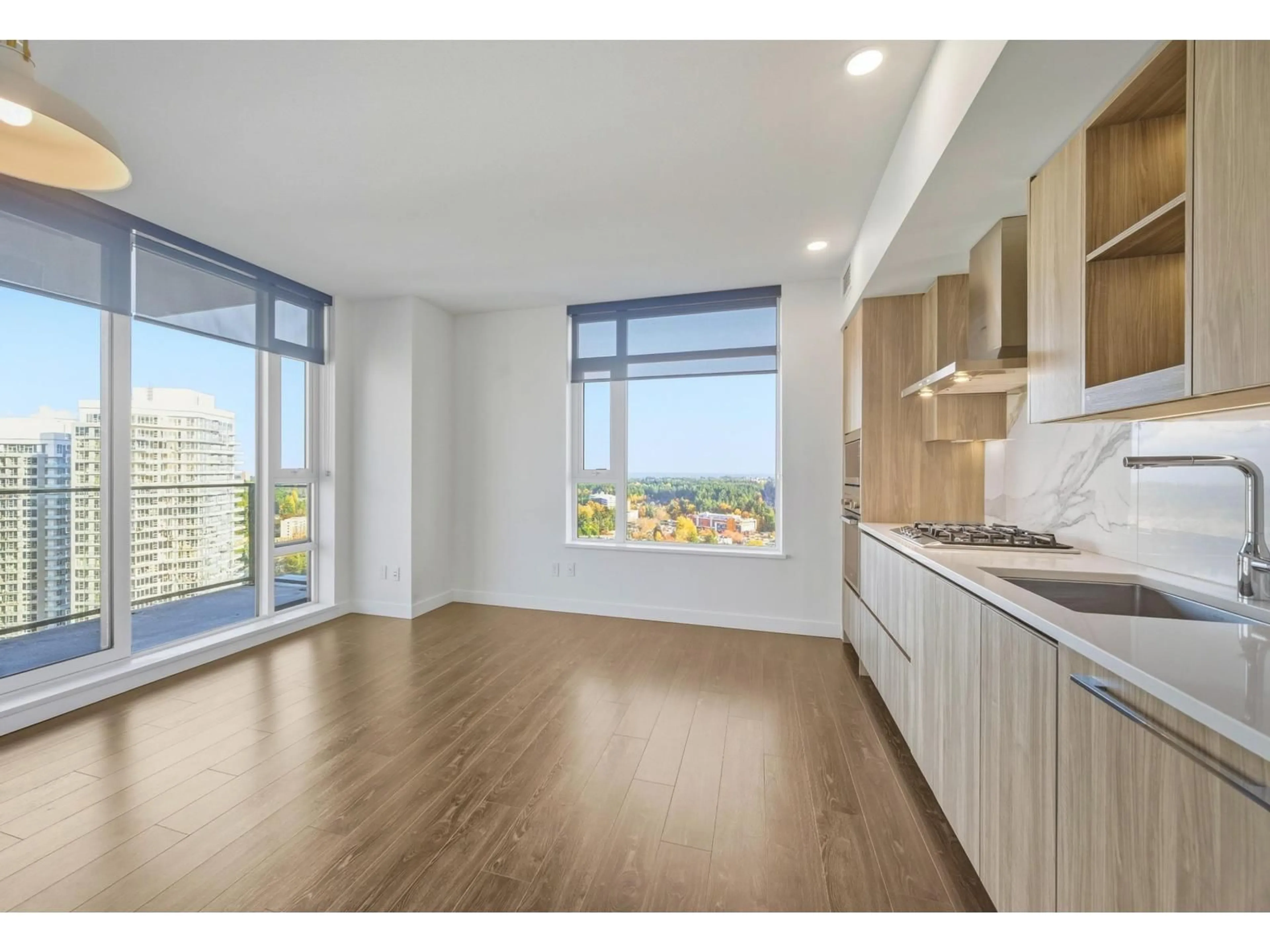 Unknown for 3507 - 9887 WHALLEY, Surrey British Columbia V3T0P4