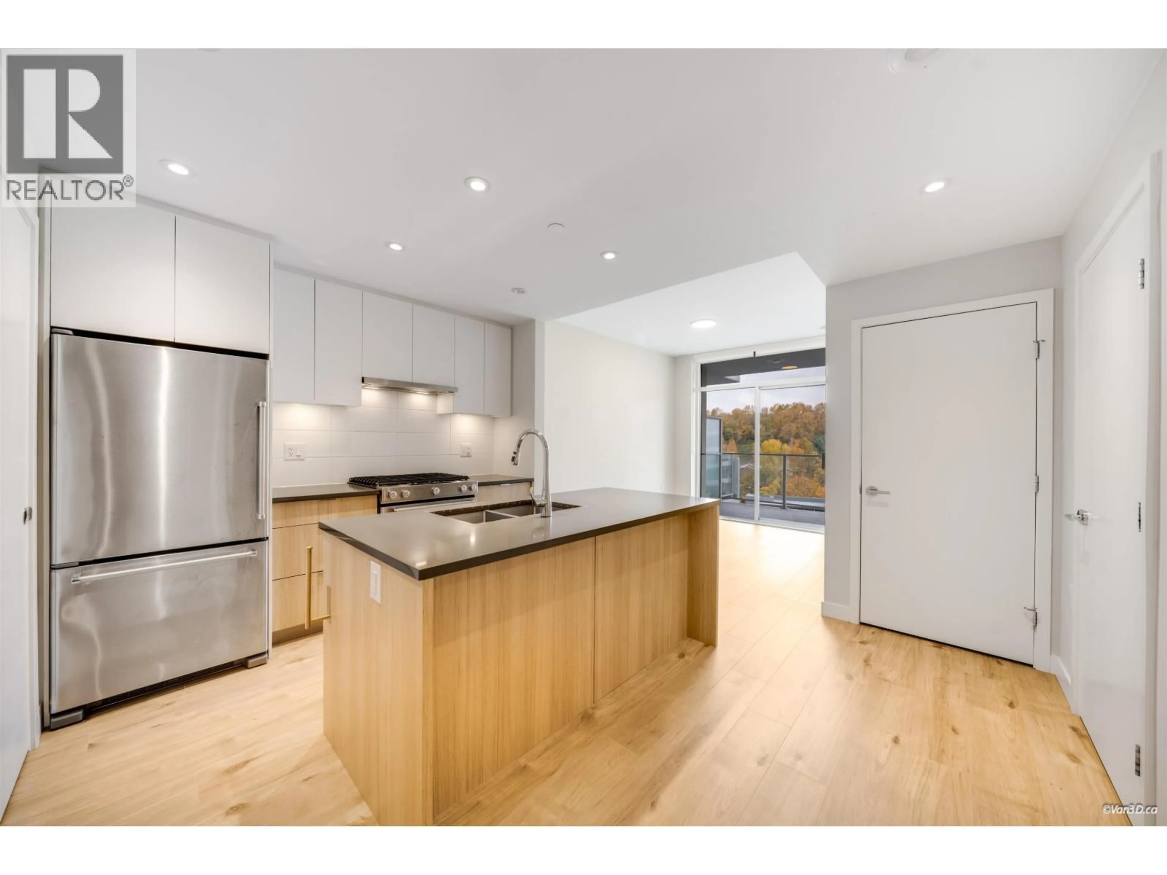 Open concept kitchen, unknown for 1606 - 3430 KENT AVENUE, Vancouver British Columbia V5S0G7