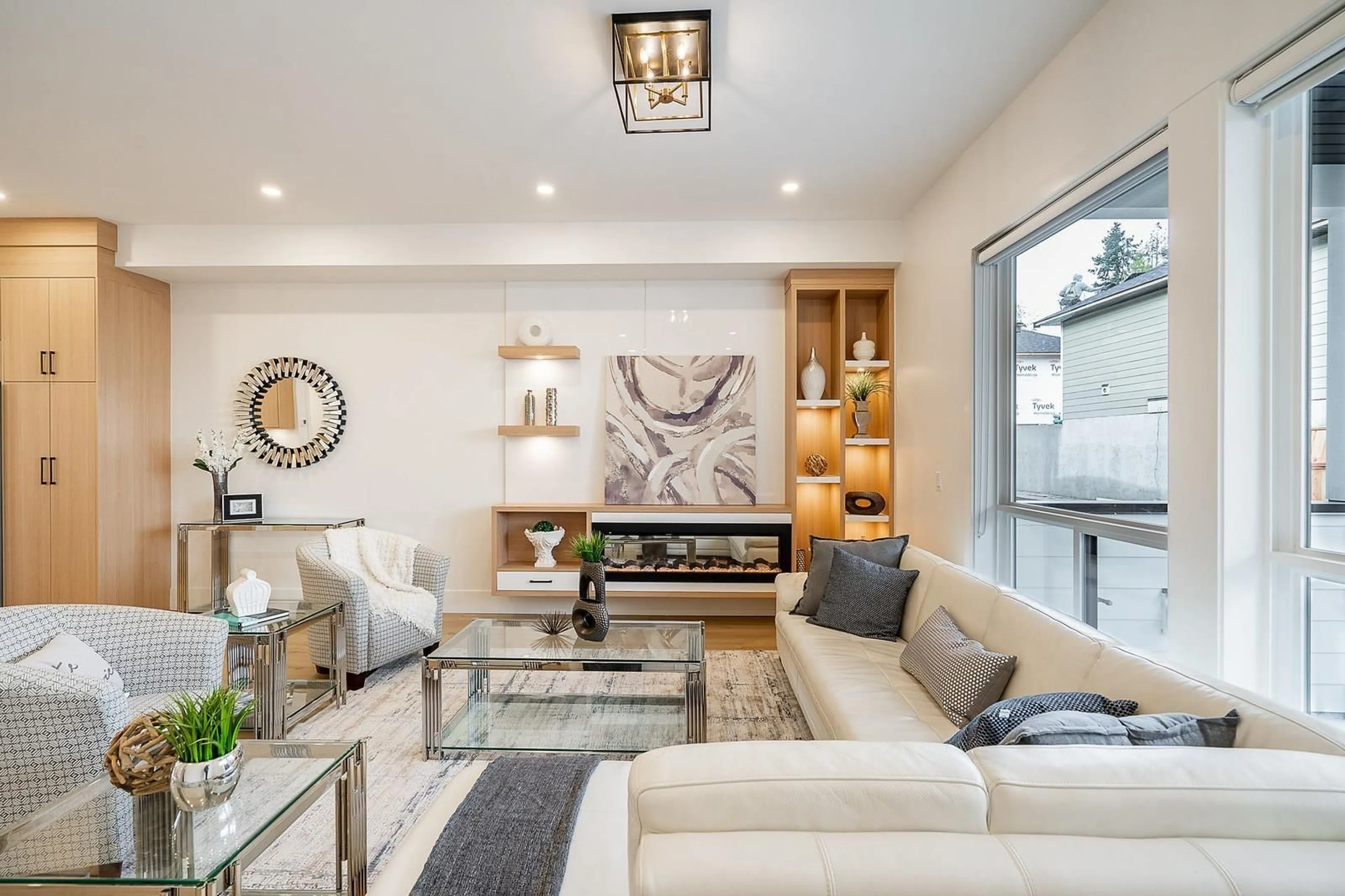 Living room with furniture, unknown for 16673 16, Surrey British Columbia V3S0X7