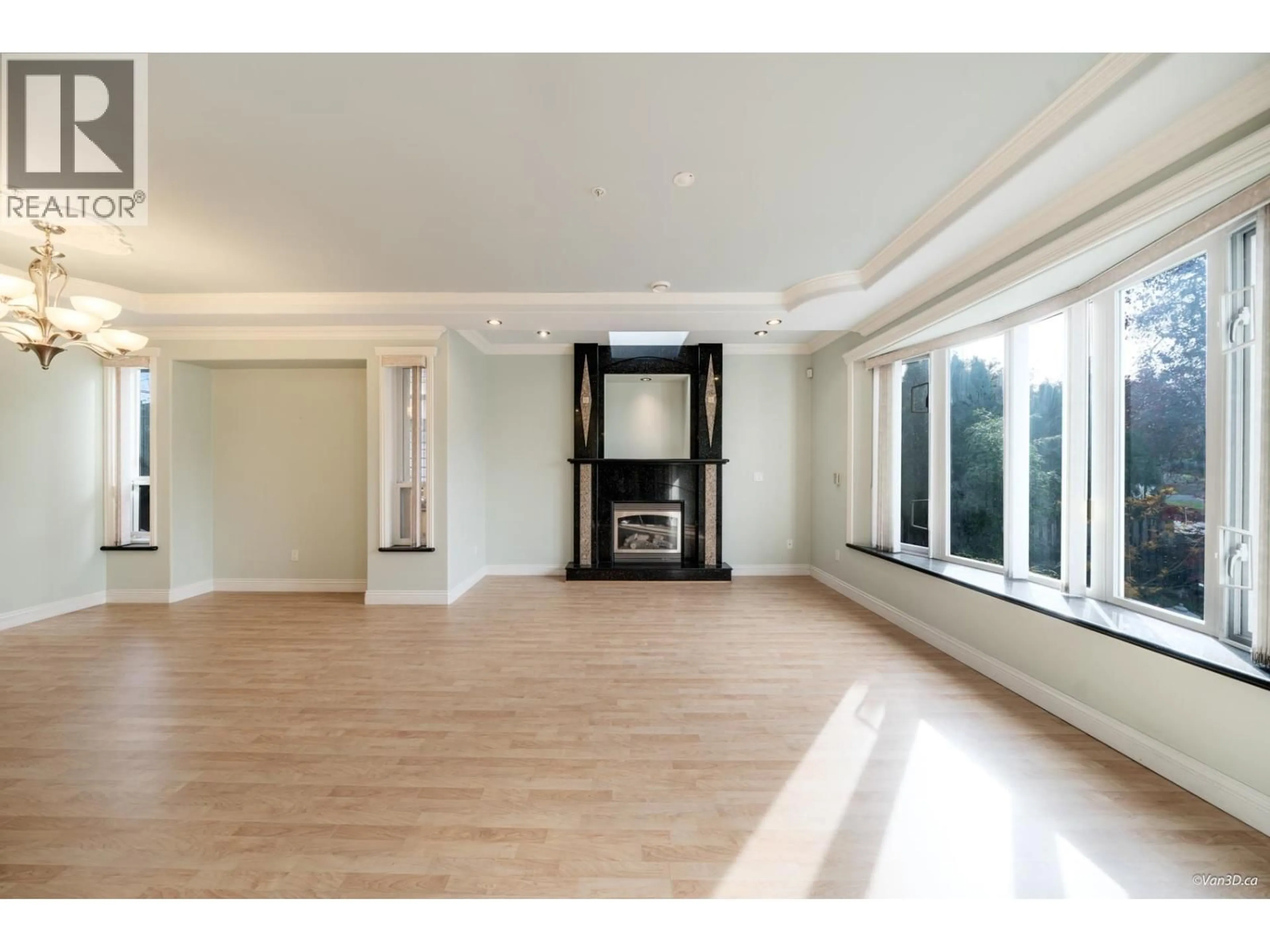 A pic of a room for 3559 WORTHINGTON DRIVE, Vancouver British Columbia V5M3Y1