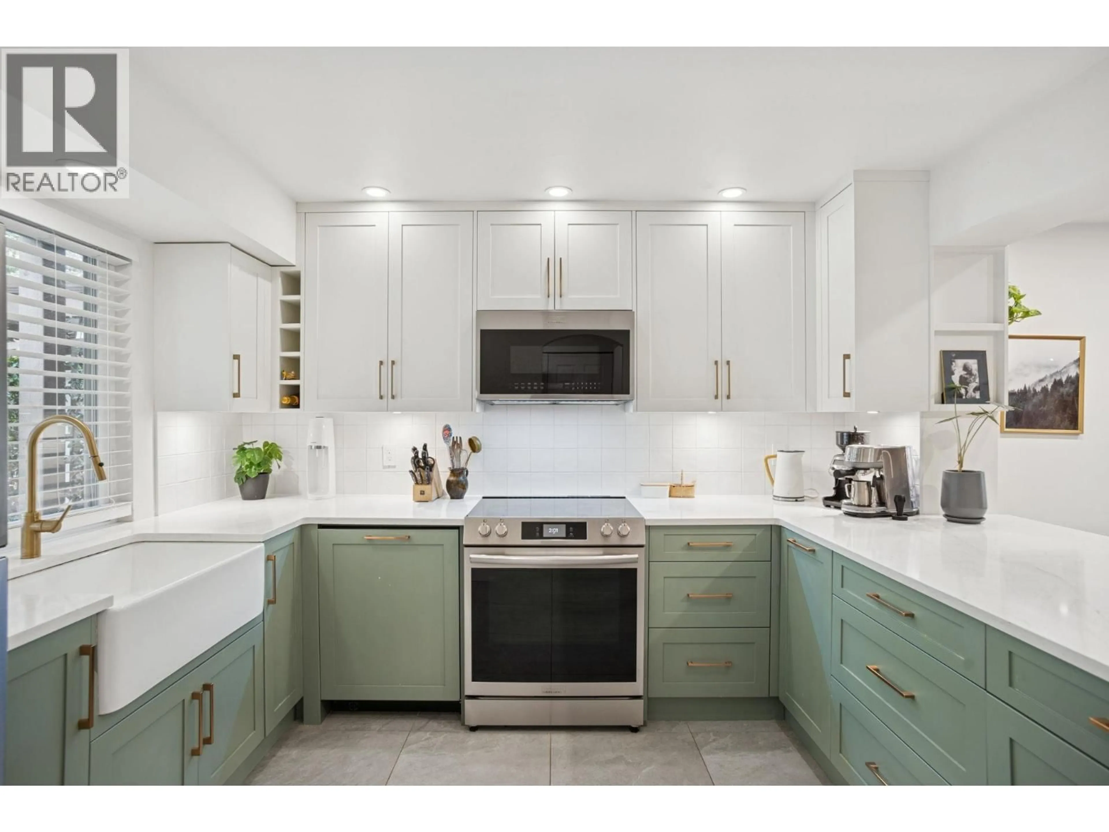 Contemporary kitchen, ceramic/tile floor for 35 - 1140 EAGLERIDGE DRIVE, Coquitlam British Columbia V3E1C2