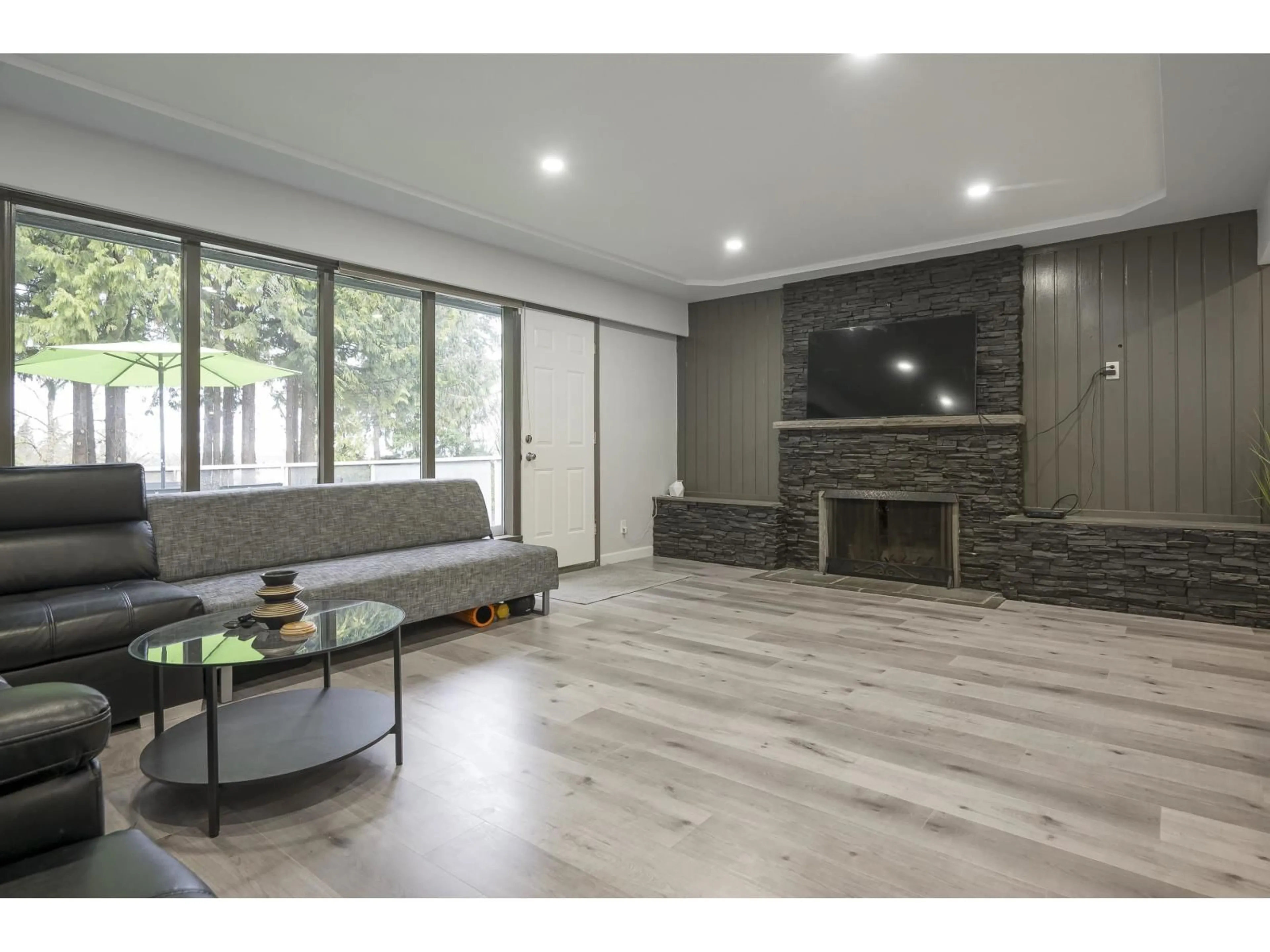 Unknown for 9663 TOWNLINE DIVERSION, Surrey British Columbia V3V2T1