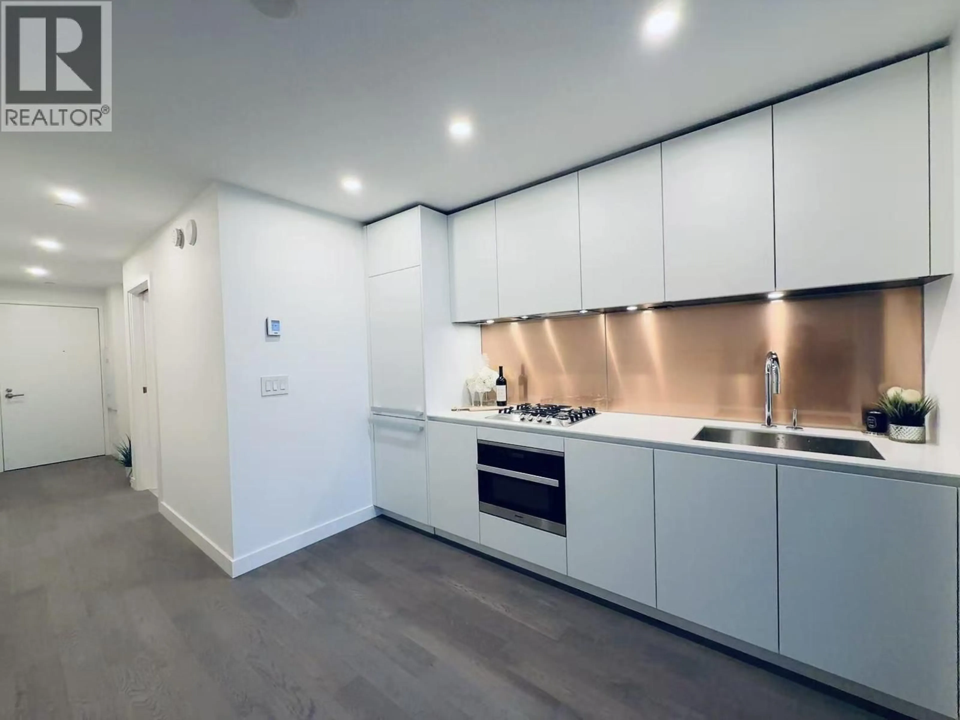 Standard kitchen, unknown for 4510 - 1480 HOWE STREET, Vancouver British Columbia V6Z0G5