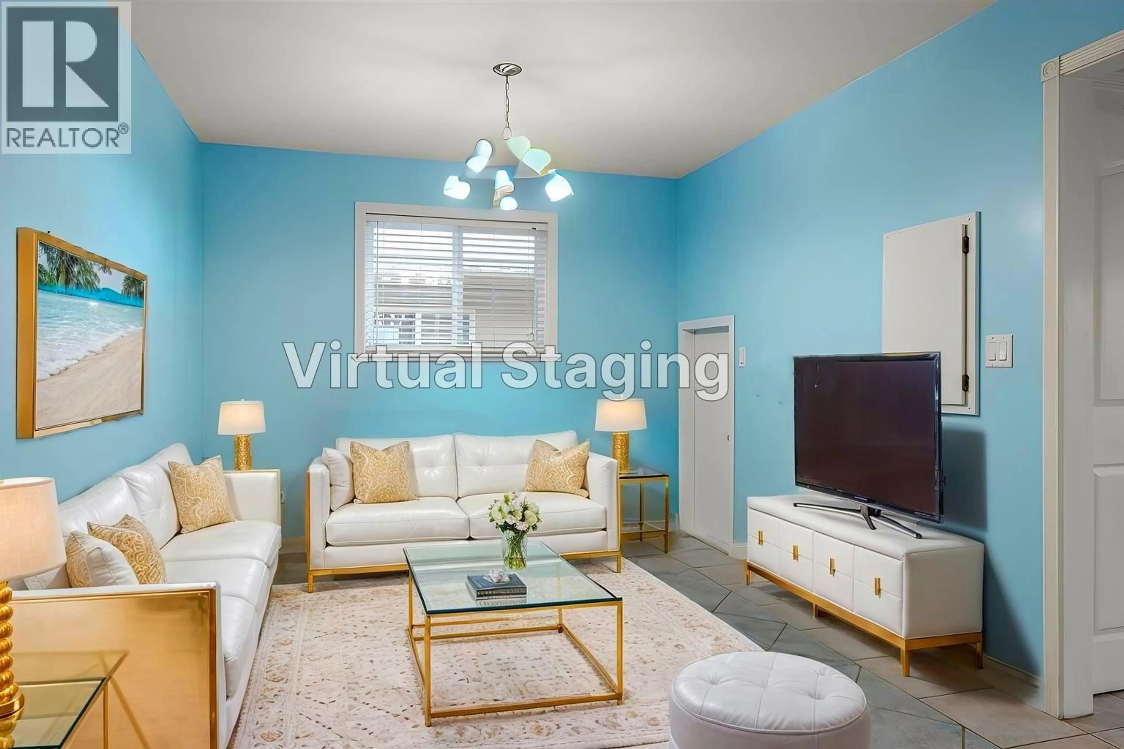 Living room with furniture, wood/laminate floor for 5057 DOMINION STREET, Burnaby British Columbia V5G1C8