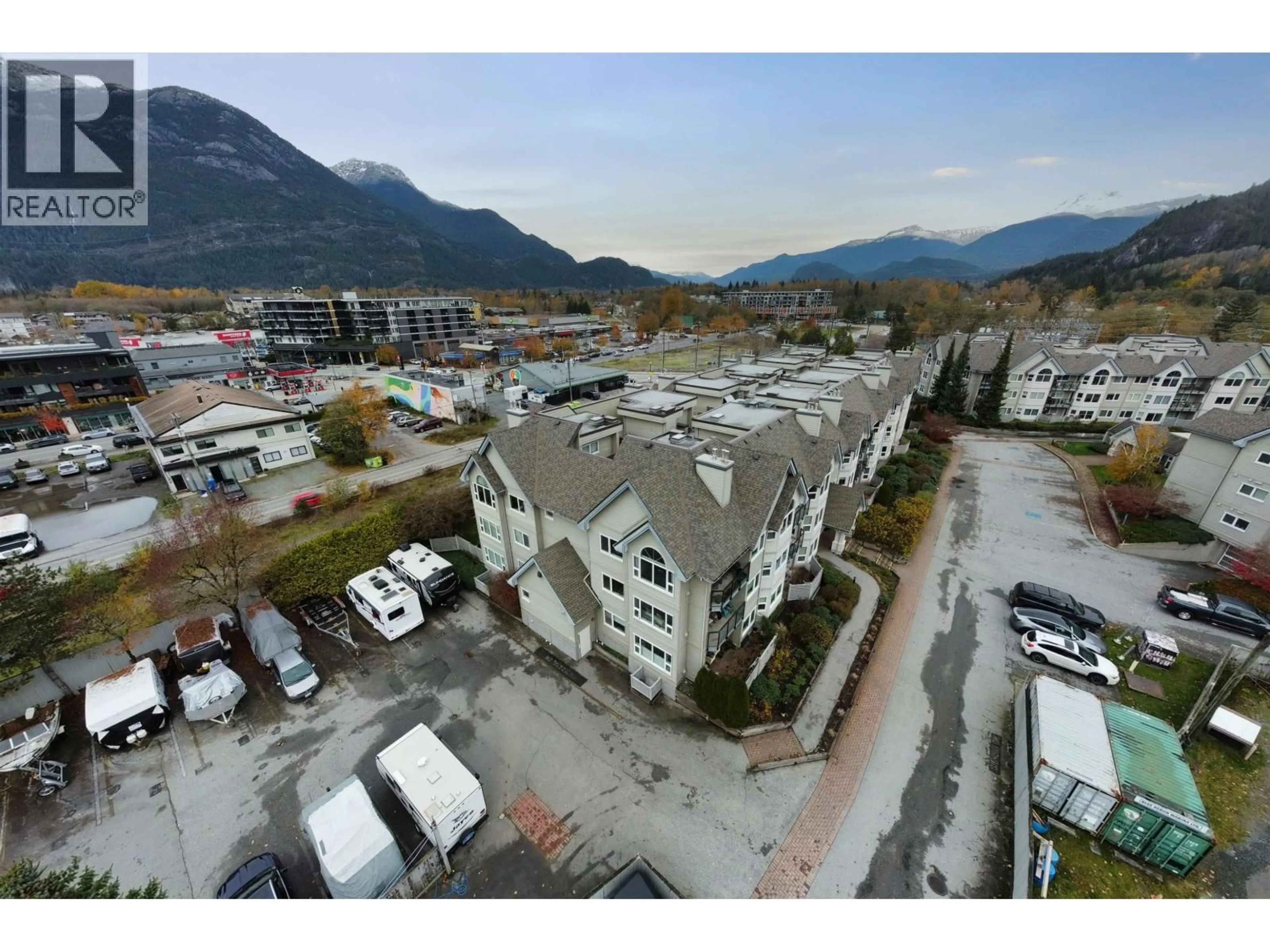 A pic from outside/outdoor area/front of a property/back of a property/a pic from drone, mountain view for 301 - 1466 PEMBERTON AVENUE, Squamish British Columbia V0N3G0