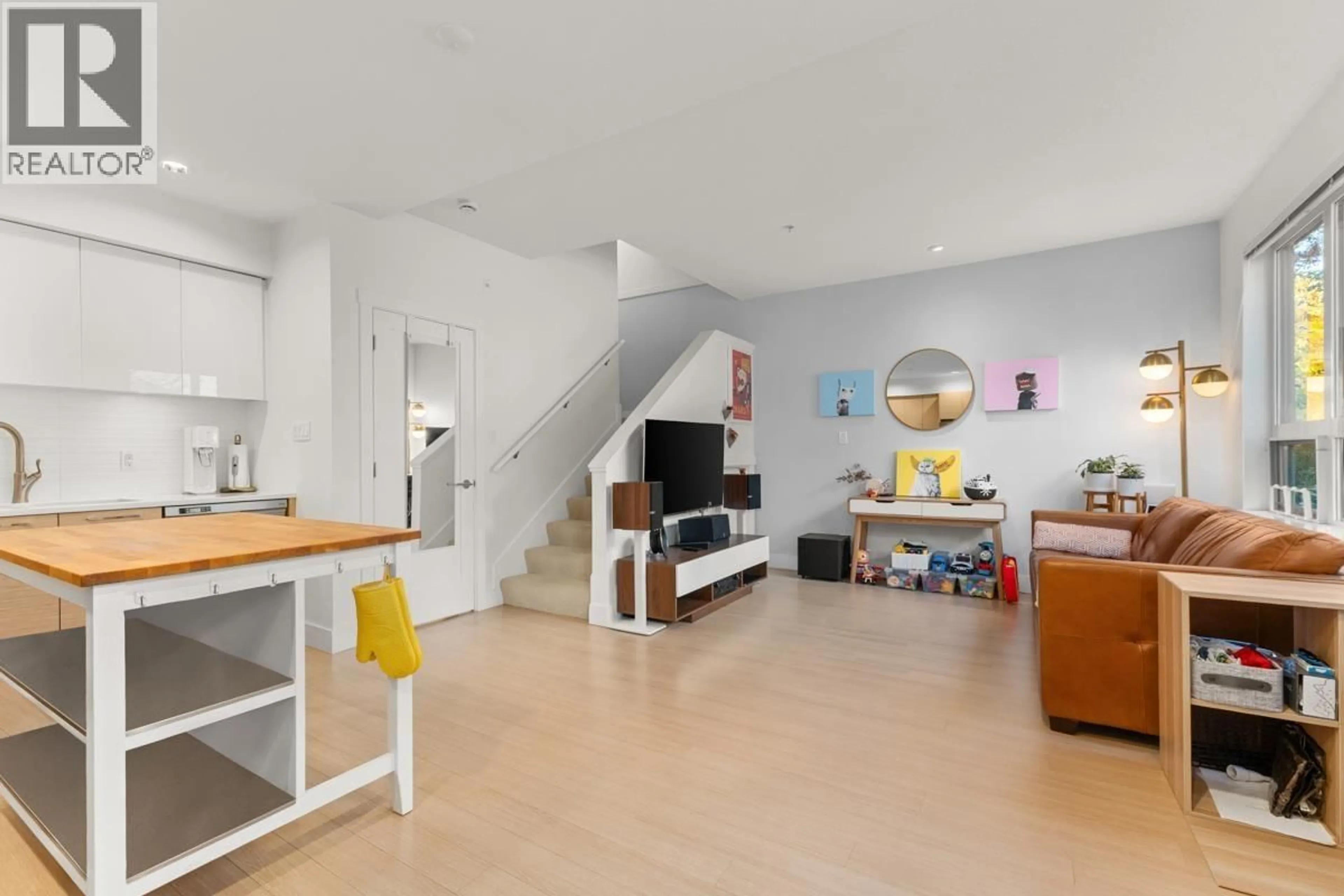 Unknown for 13 - 3508 MT SEYMOUR PARKWAY, North Vancouver British Columbia V7H1G5