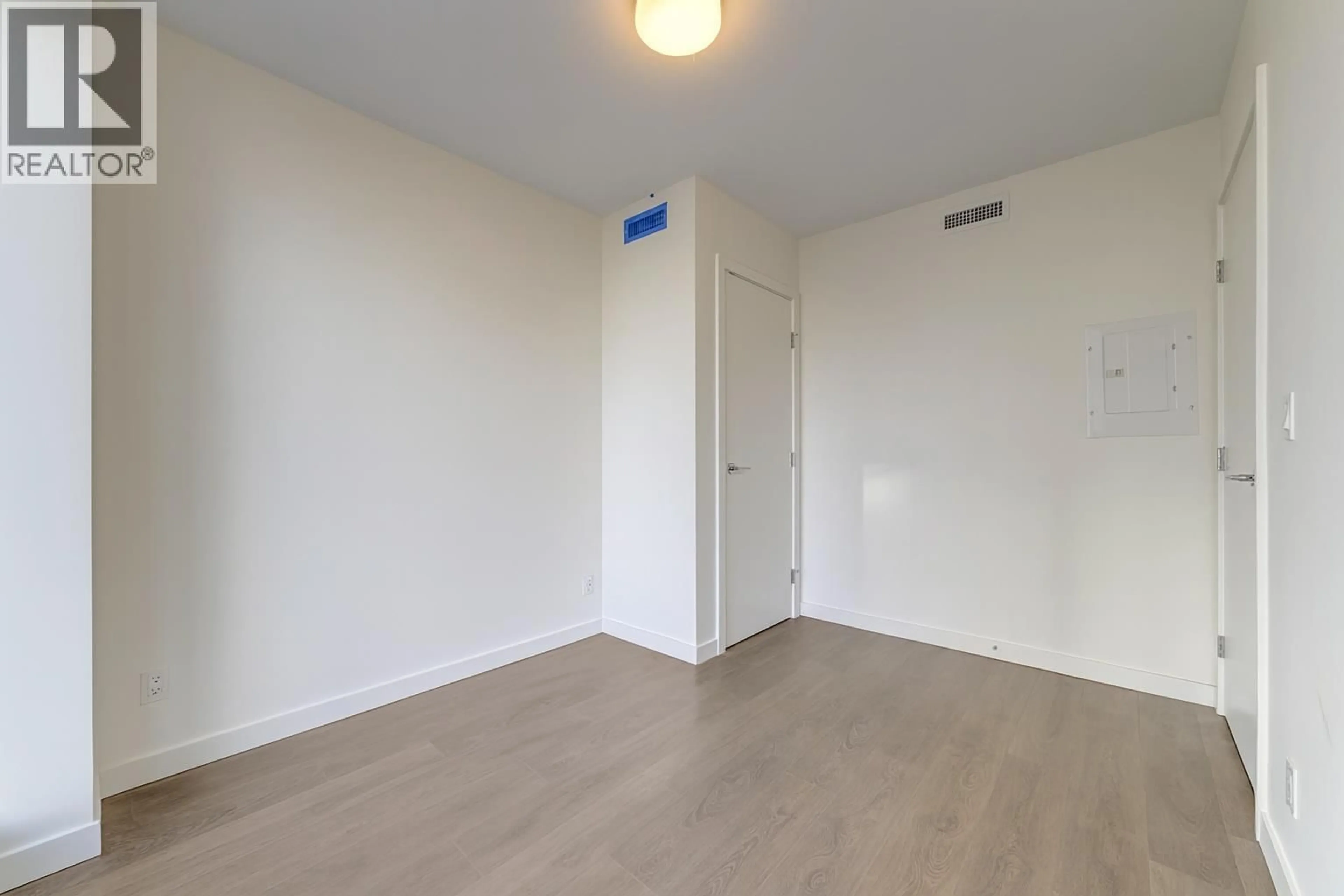 A pic of a room for 709 - 6633 BUSWELL STREET, Richmond British Columbia V6Y0M3