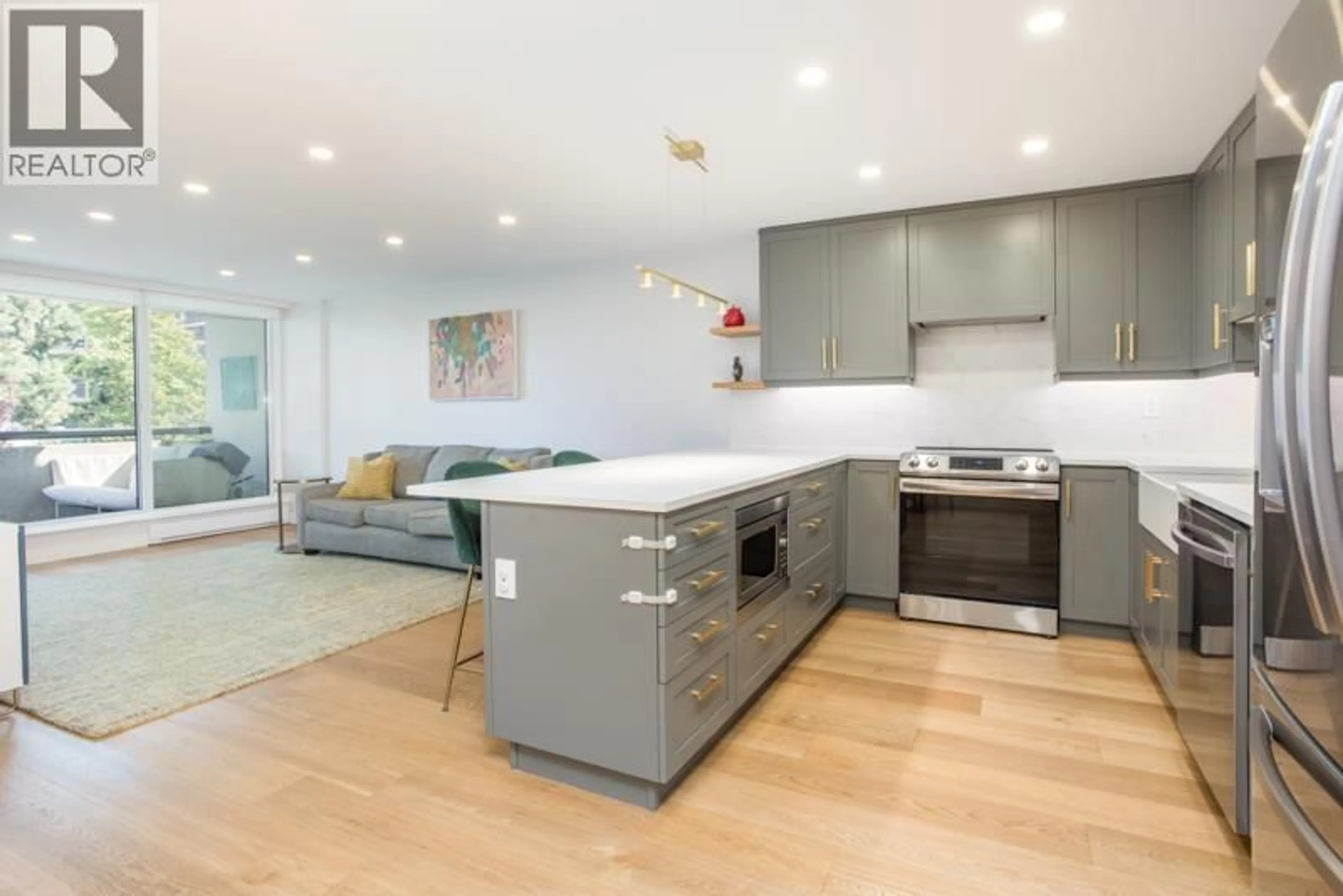 Open concept kitchen, unknown for 202 - 1500 HARO STREET, Vancouver British Columbia V6G1G5