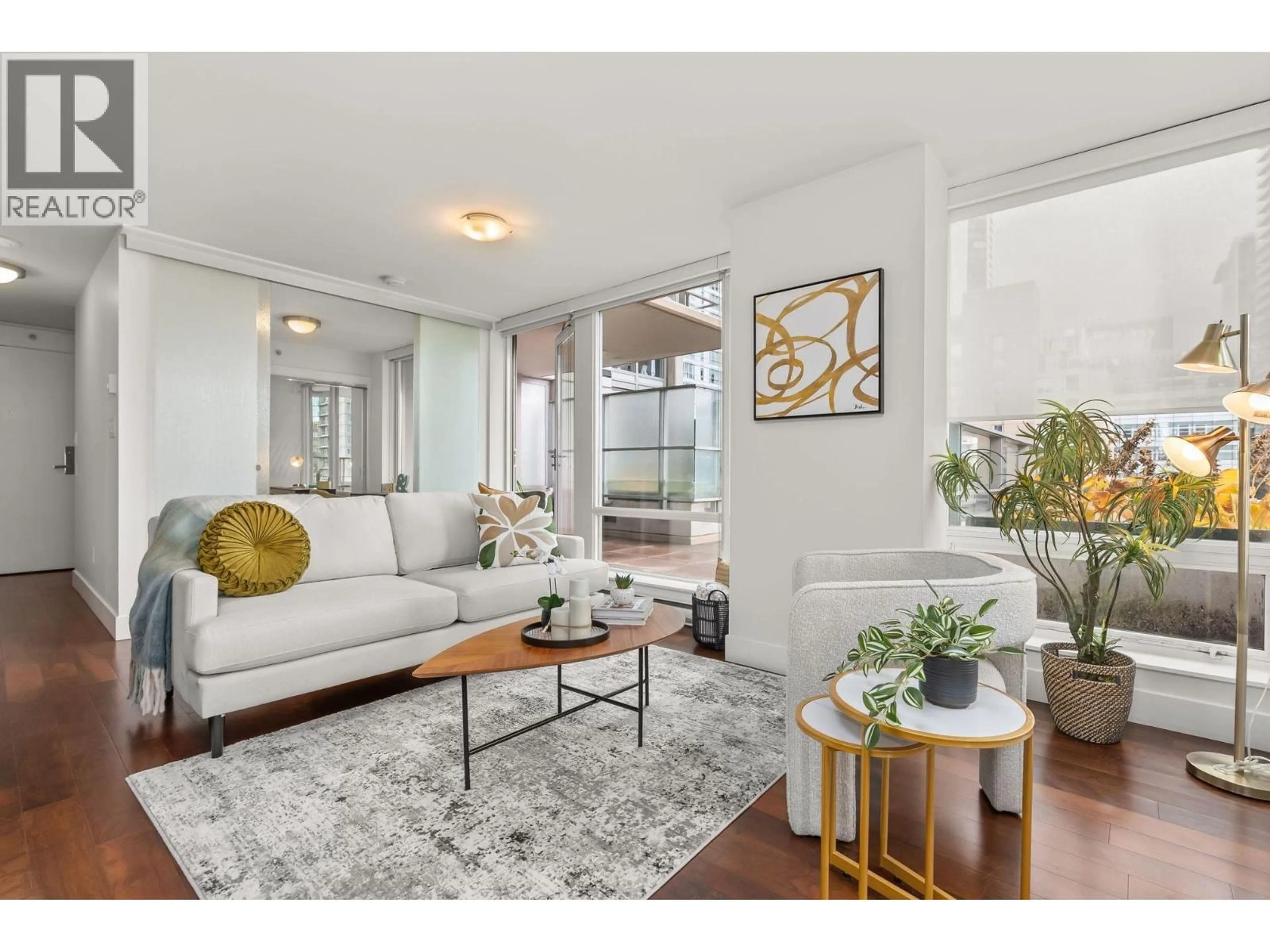 Living room with furniture, unknown for 907 - 565 SMITHE STREET, Vancouver British Columbia V6B0E4