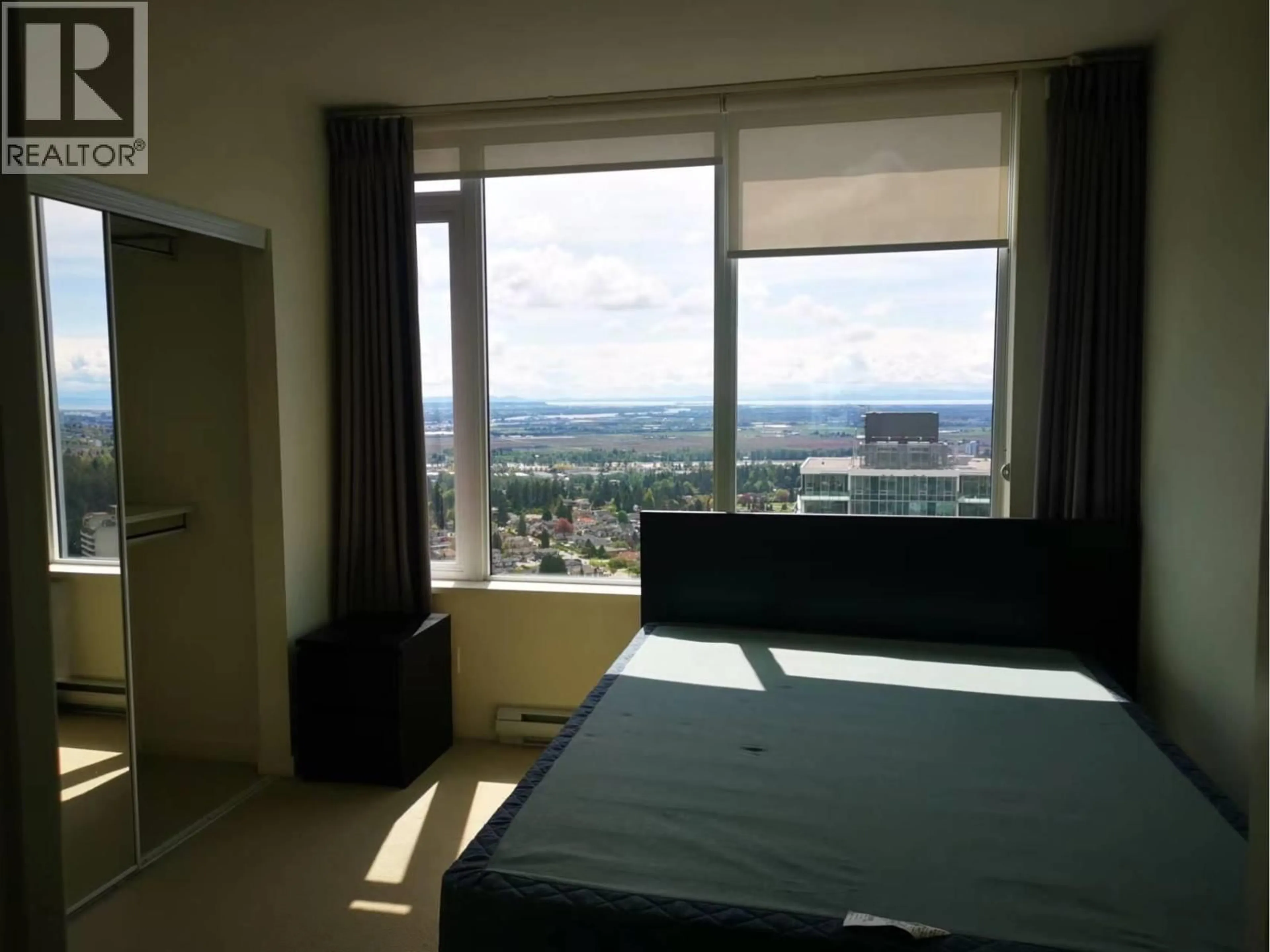 A pic of a room for 3905 - 6333 SILVER AVENUE, Burnaby British Columbia V5H0C3