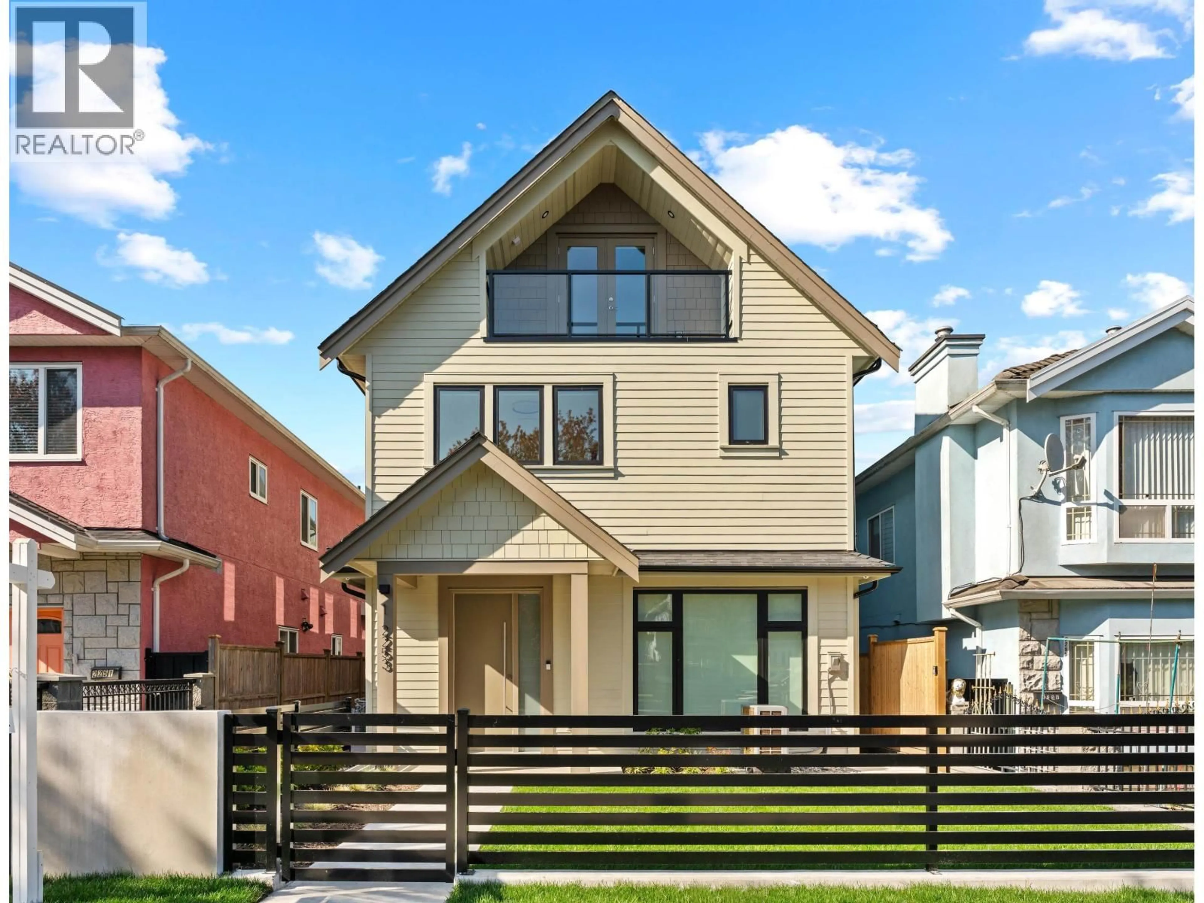 Home with brick exterior material, street for 2 - 2253 GRANT STREET, Vancouver British Columbia V5L2Z6