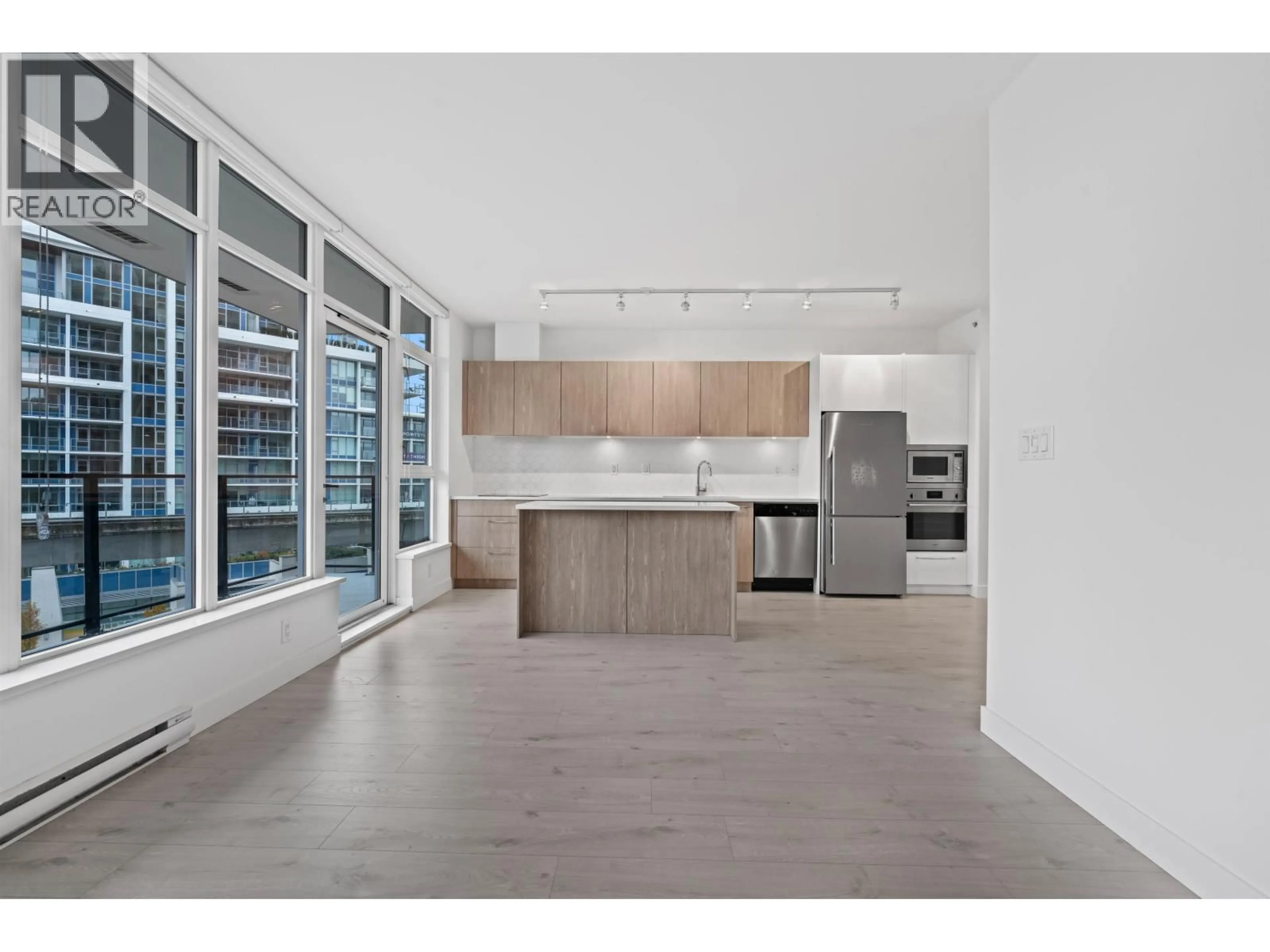 Open concept kitchen, unknown for 508 - 691 NORTH ROAD, Coquitlam British Columbia V3J0H9