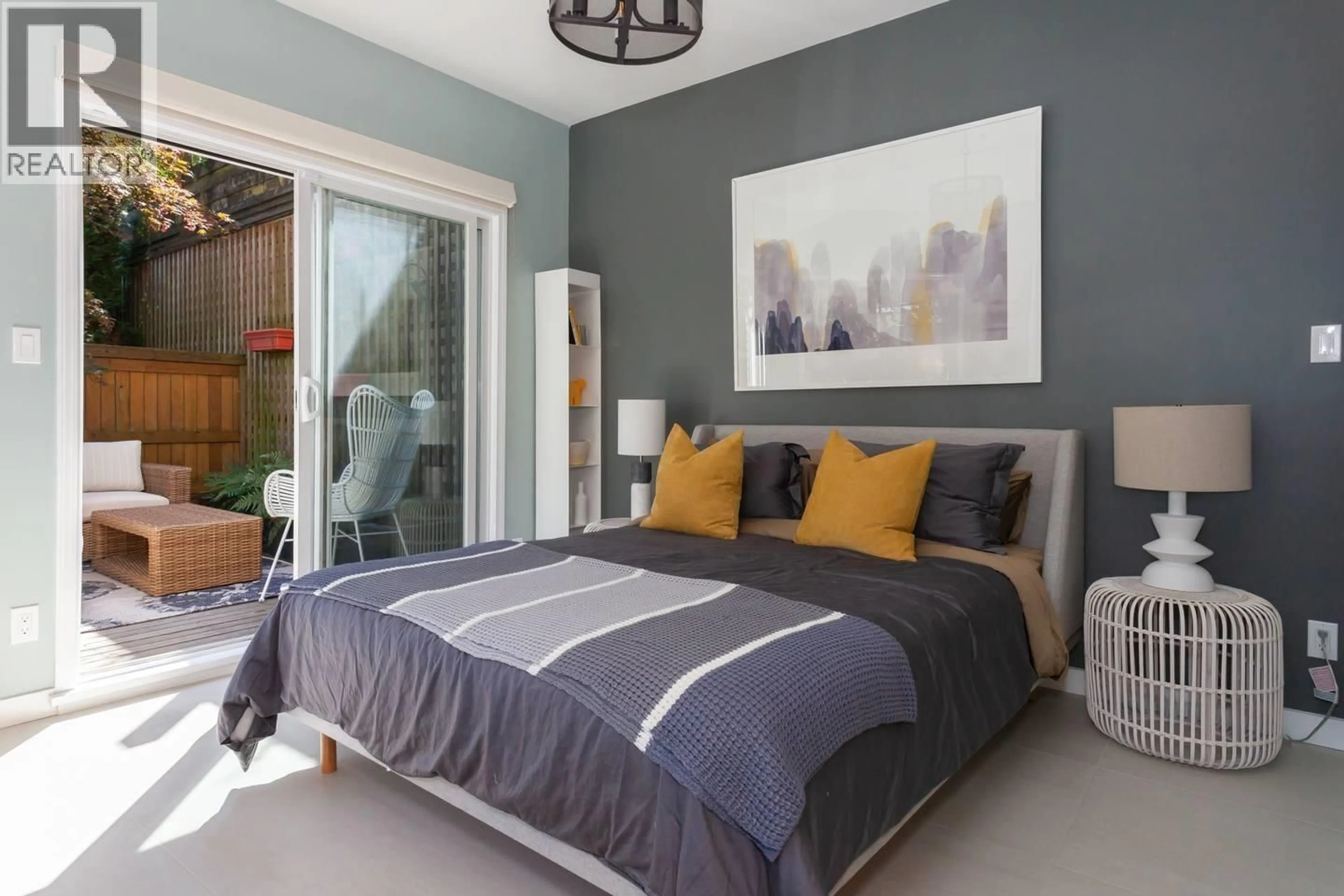 Bedroom with bed, unknown for L02 - 788 8TH AVENUE, Vancouver British Columbia V5Z1E1