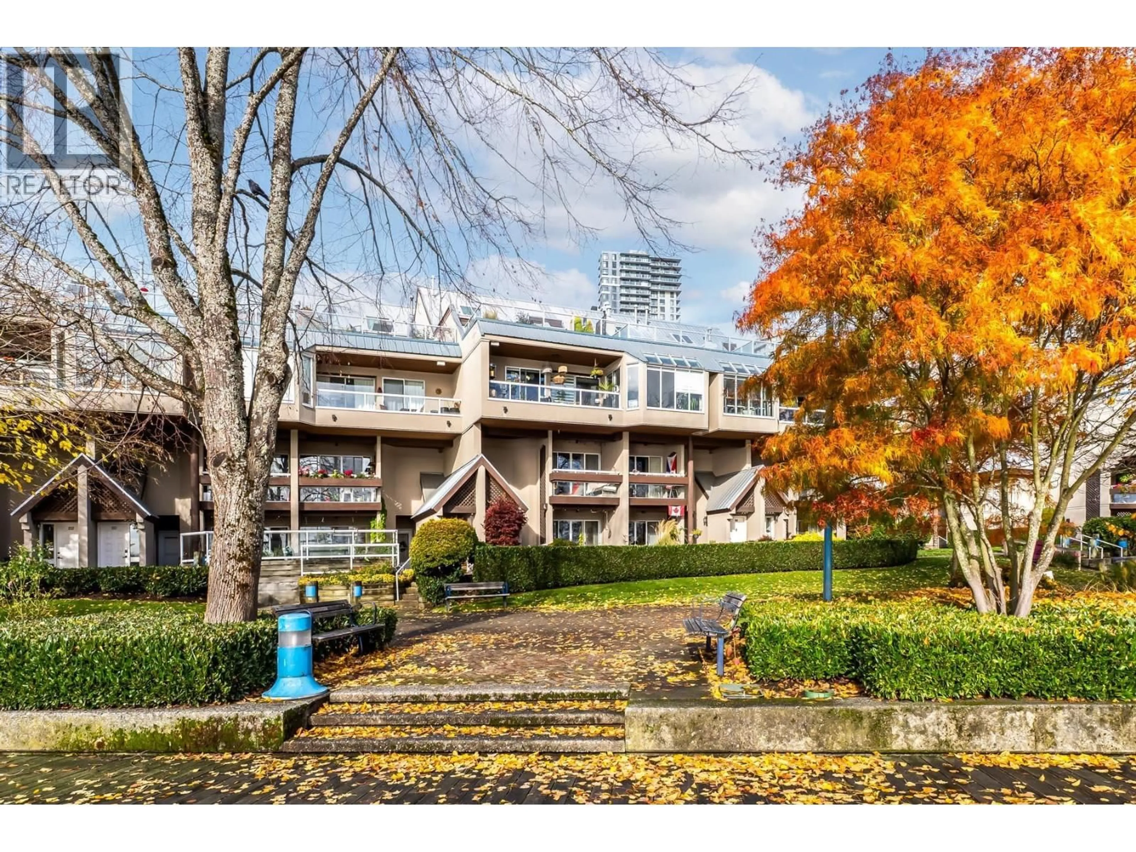 Unknown for 210 - 5 K DE K COURT, New Westminster British Columbia V3M6B6