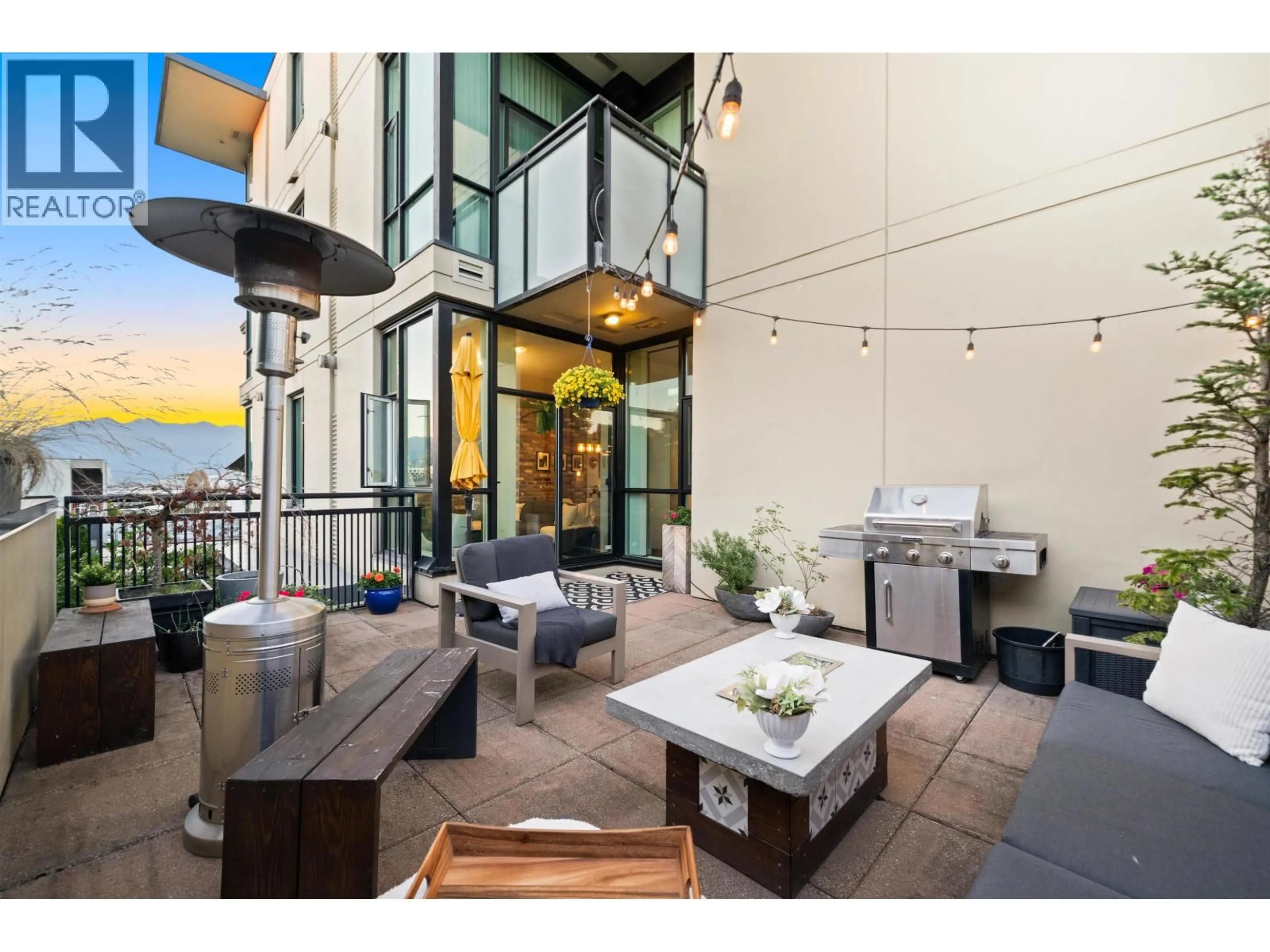 Patio, unknown for 207 - 2515 ONTARIO STREET, Vancouver British Columbia V5T4V4