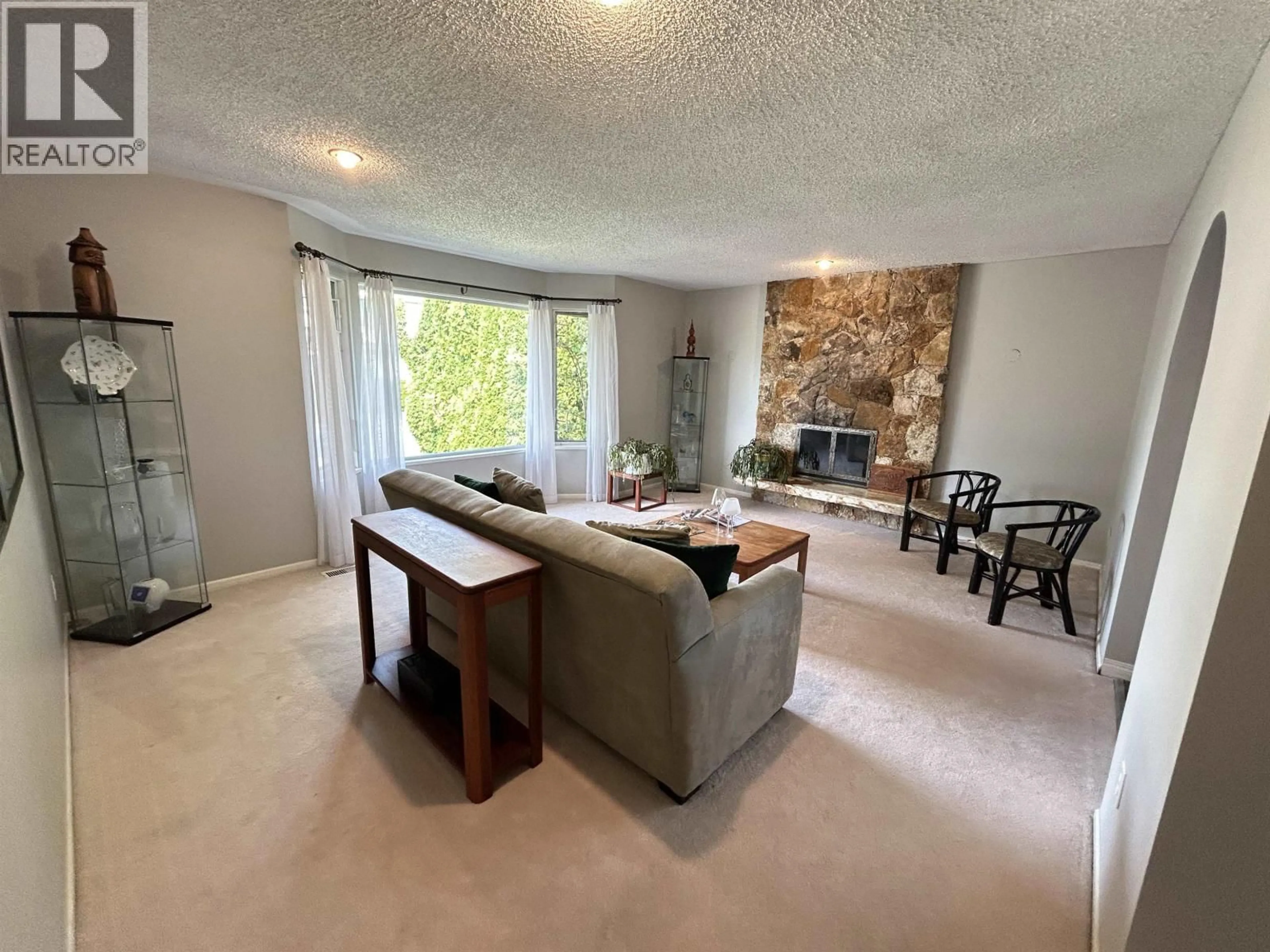 Living room with furniture, unknown for 7560 WATERTON DRIVE, Richmond British Columbia V7A4G4