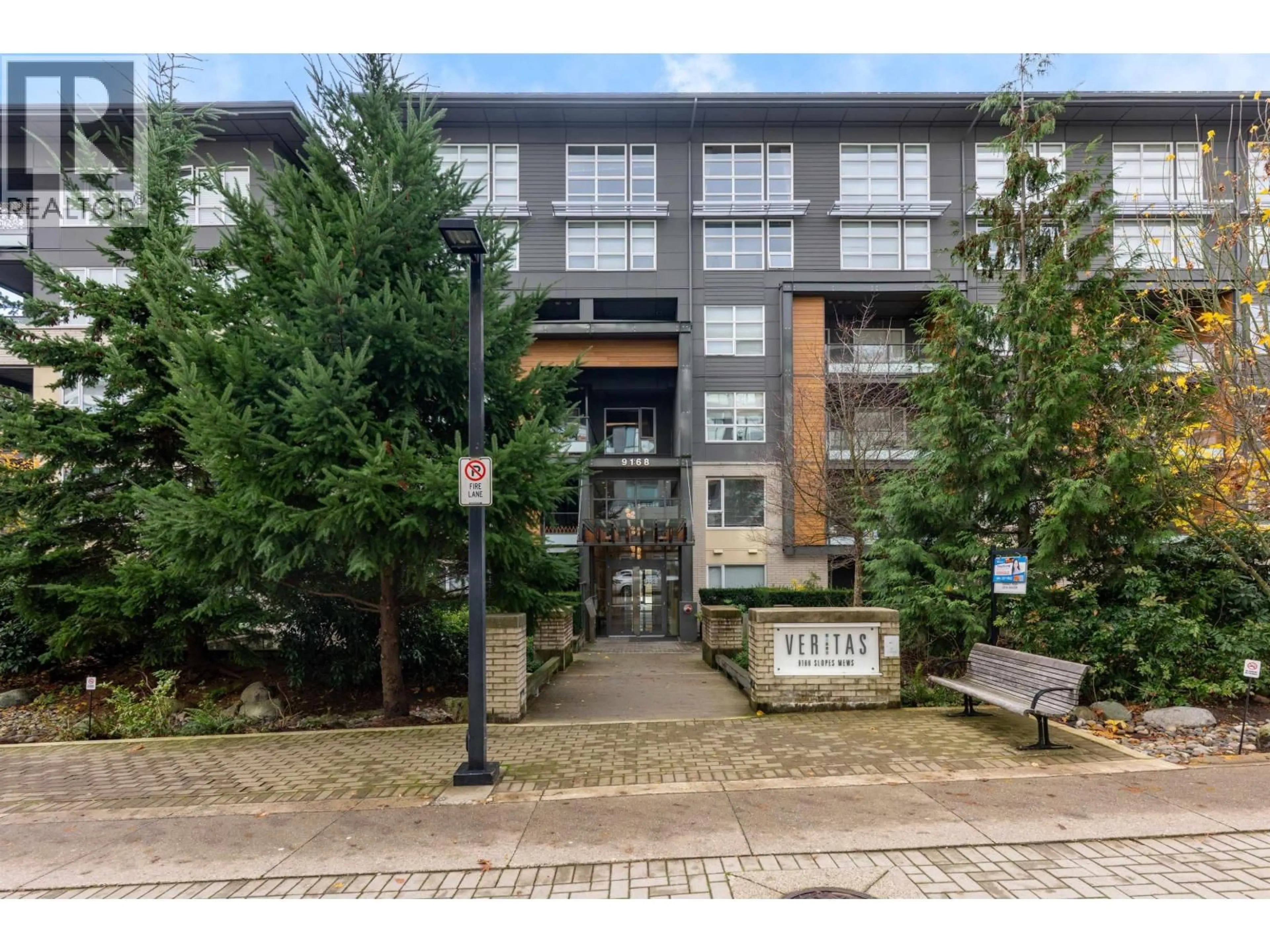 Unknown for 306 - 9168 SLOPES MEWS, Burnaby British Columbia V5A0E4