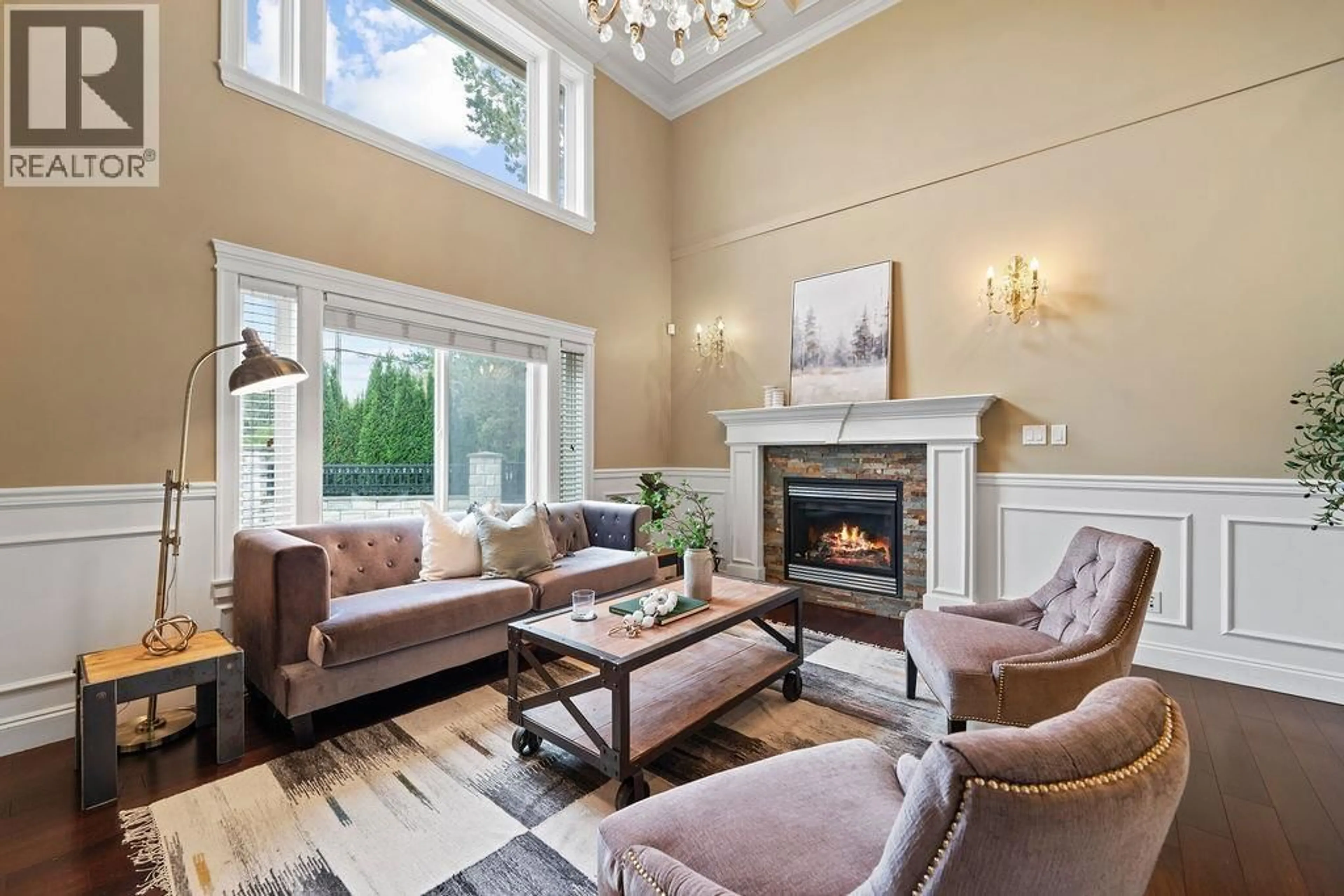 Living room with furniture, unknown for 9200 SAUNDERS ROAD, Richmond British Columbia V7A2A9