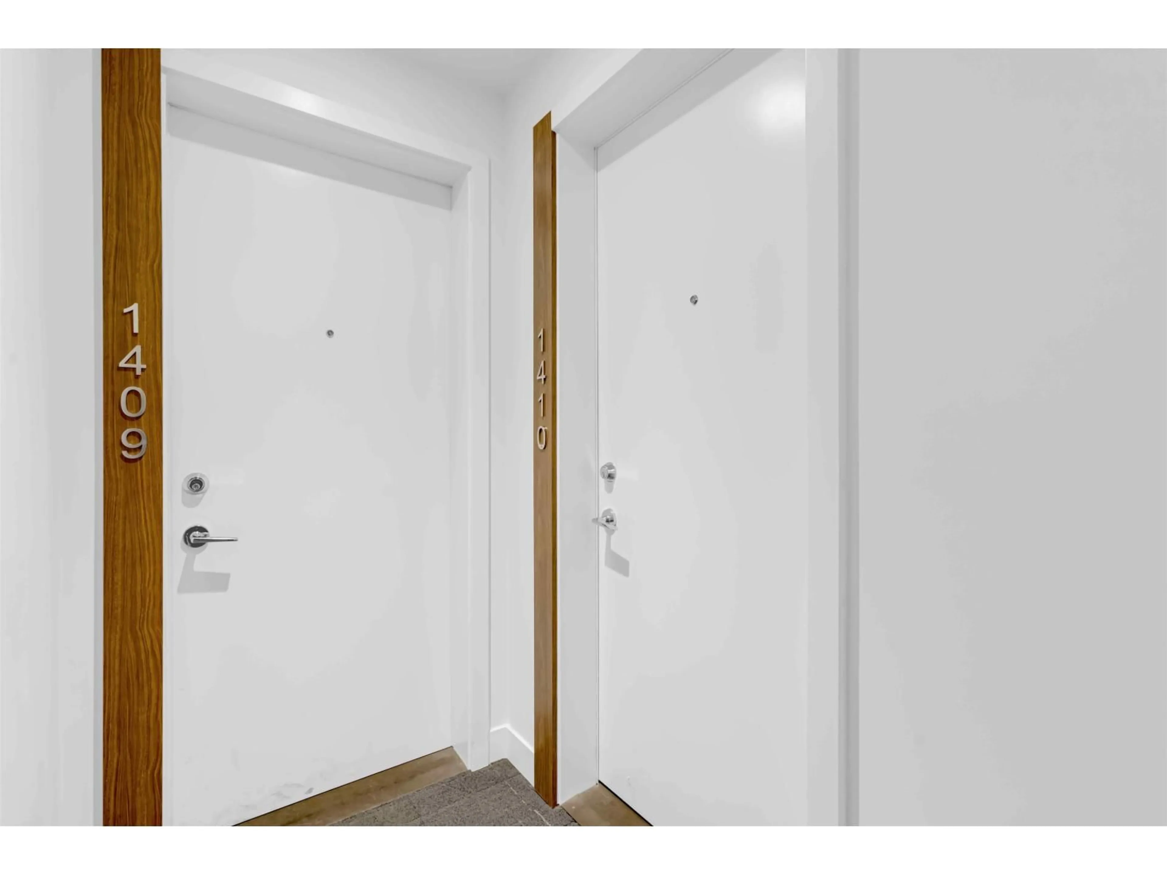 Unknown for 1410 - 13359 OLD YALE ROAD, Surrey British Columbia V3T0S4