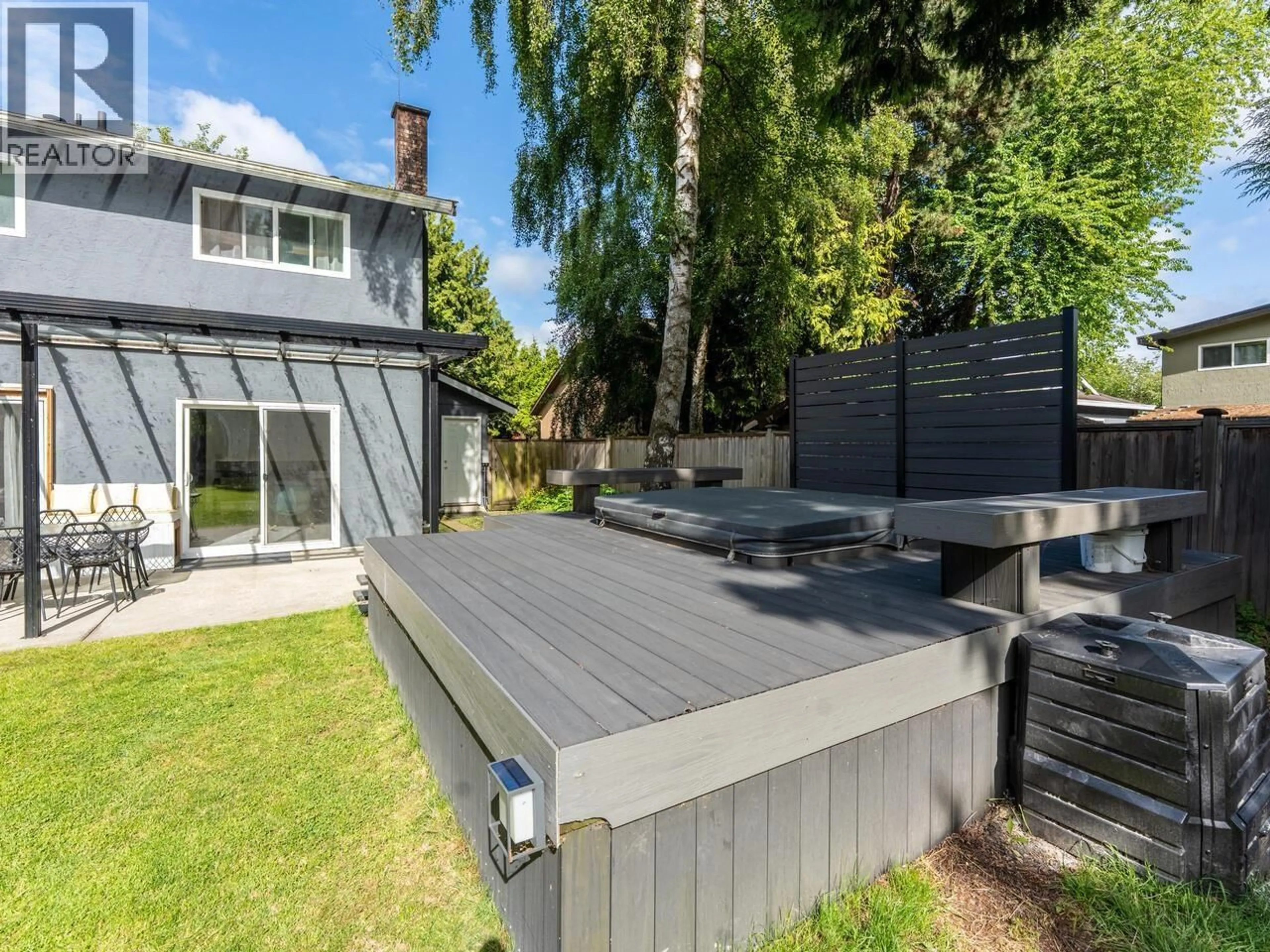 Patio, street for 11320 NO. 1 ROAD, Richmond British Columbia V7E1S5