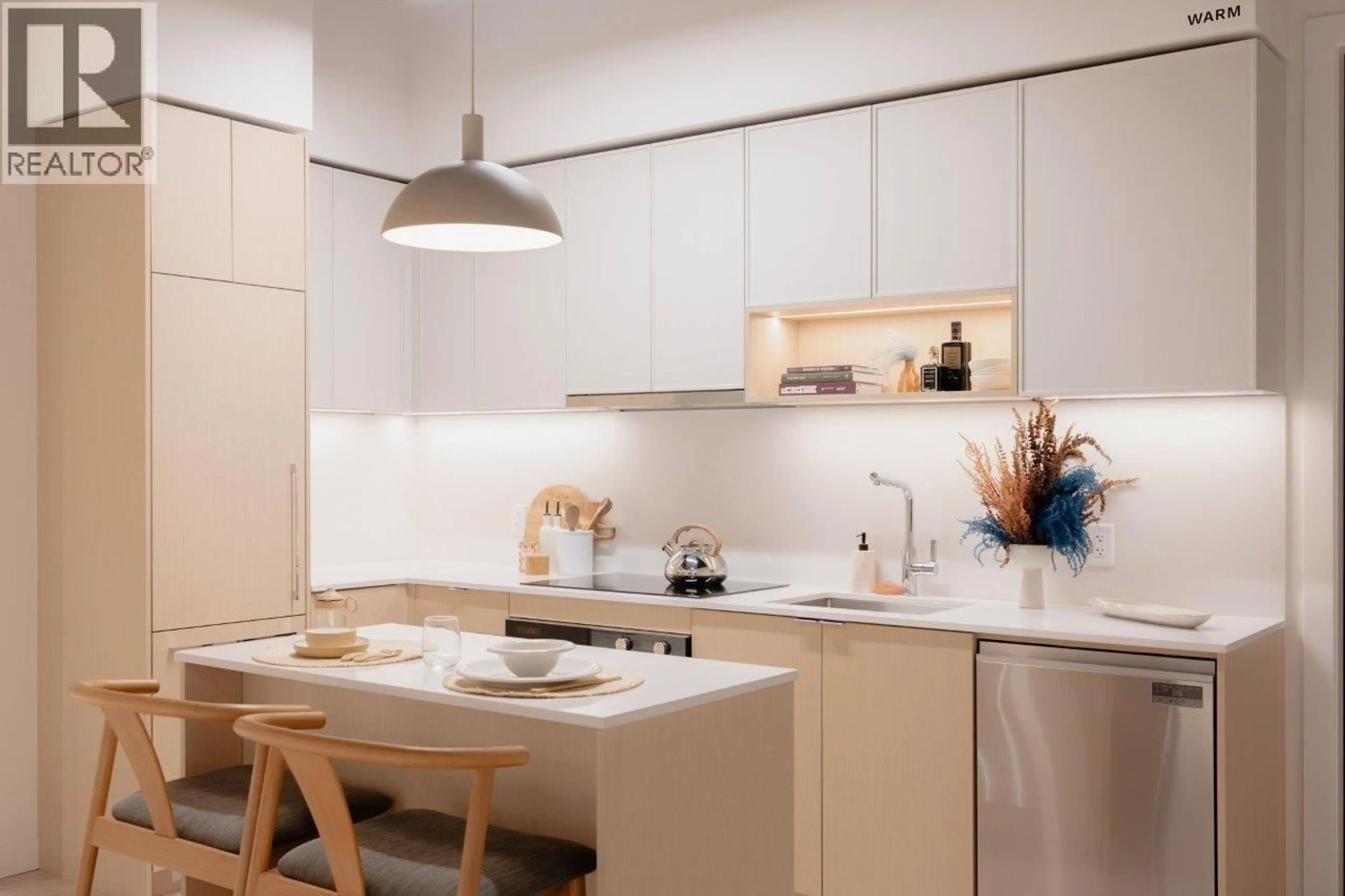 Unknown for 201 - 3633 WILLINGDON AVENUE, Burnaby British Columbia V0V0V0