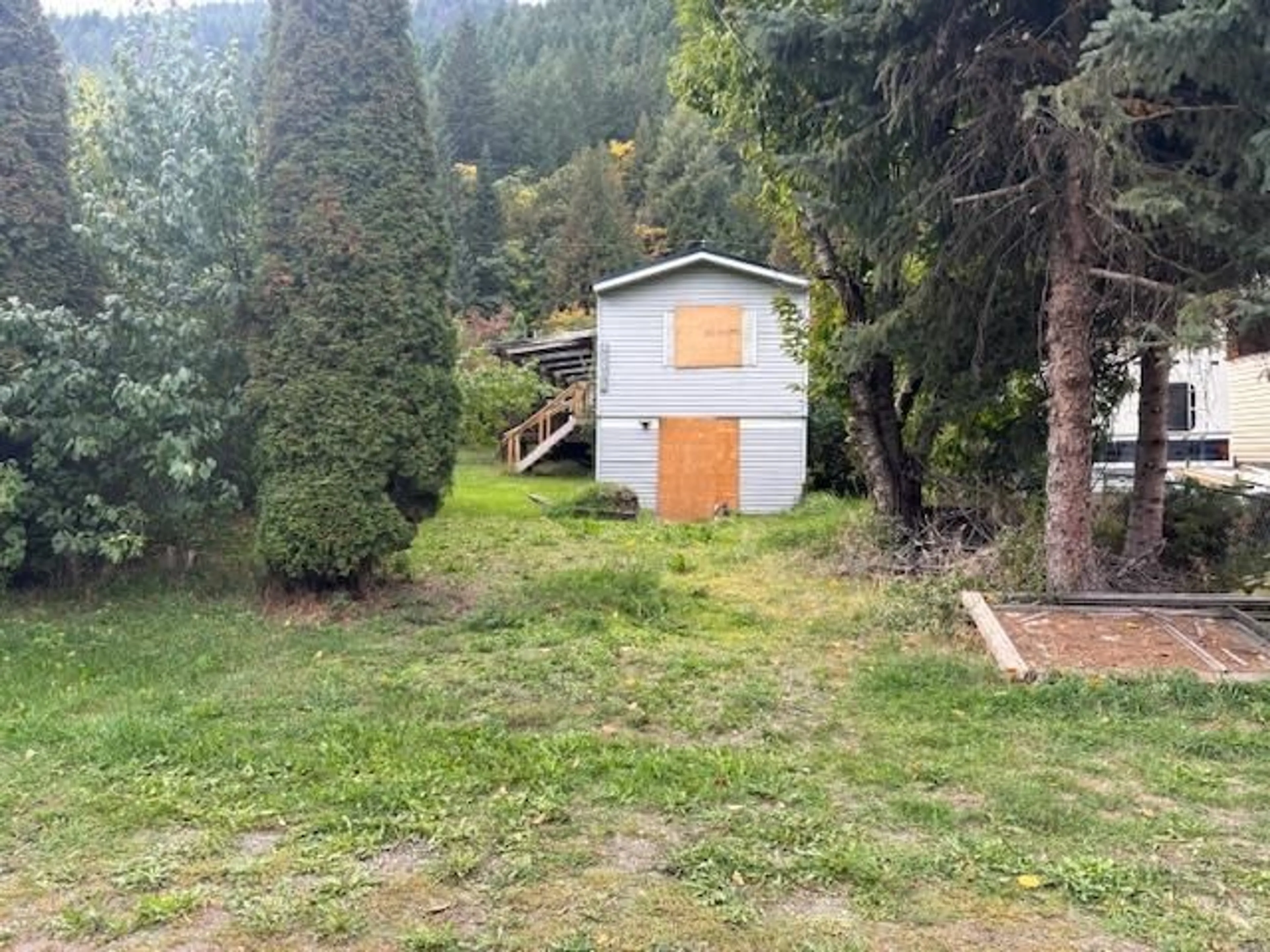 Shed for 48793 CHAUMOX ROAD, Boston Bar / Lytton British Columbia V0K1C1