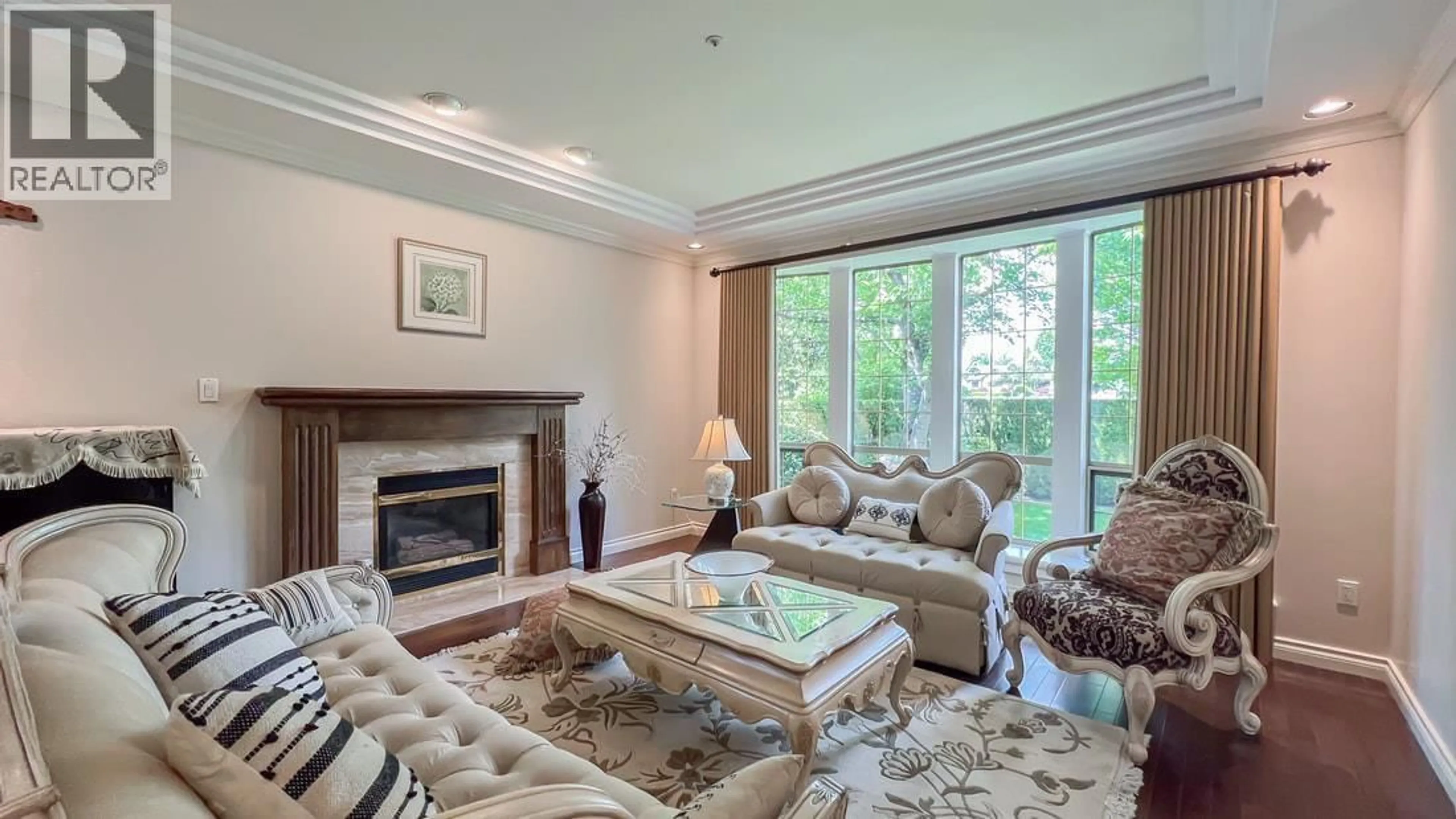 Living room with furniture, unknown for 1556 62ND AVENUE, Vancouver British Columbia V6P2E9