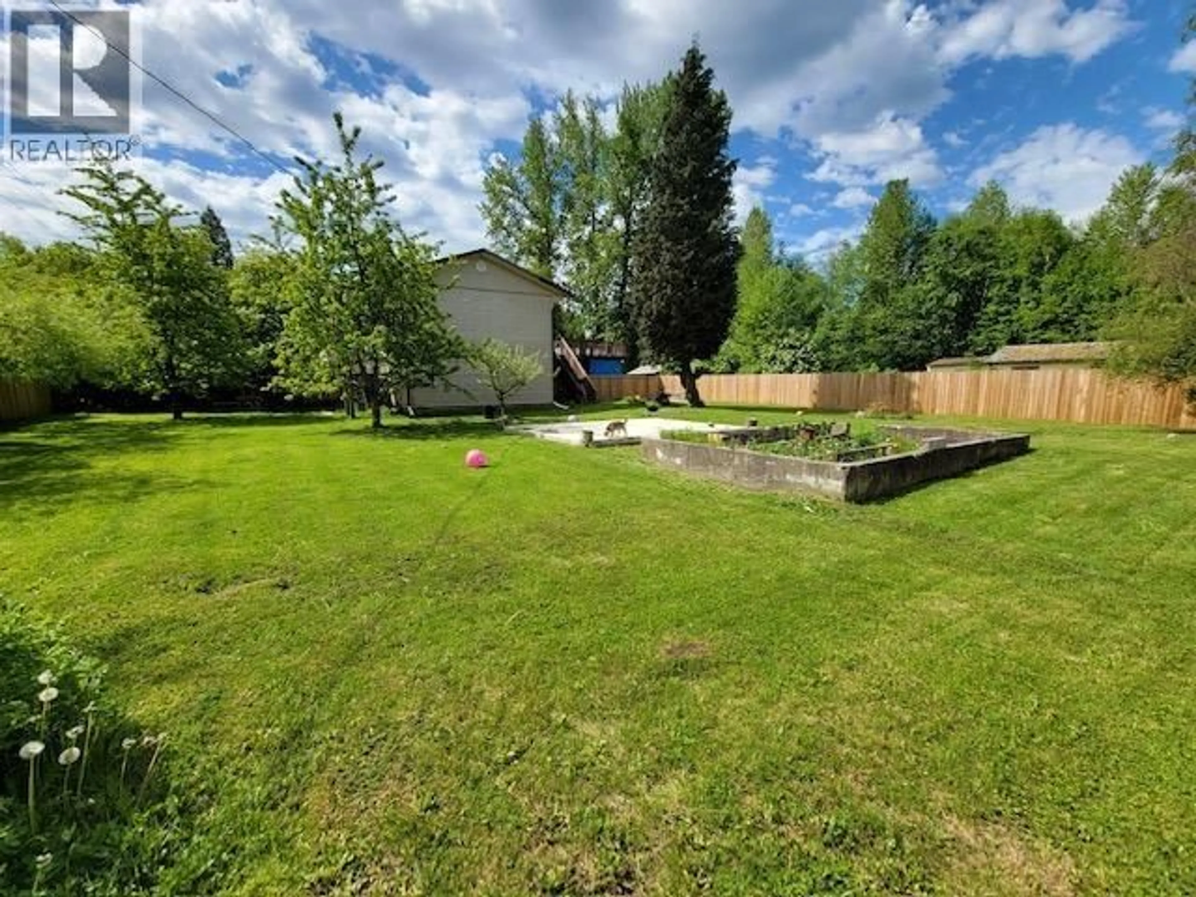 A pic from outside/outdoor area/front of a property/back of a property/a pic from drone, unknown for 2165 QUEENSWAY DRIVE, Terrace British Columbia V8G3W7