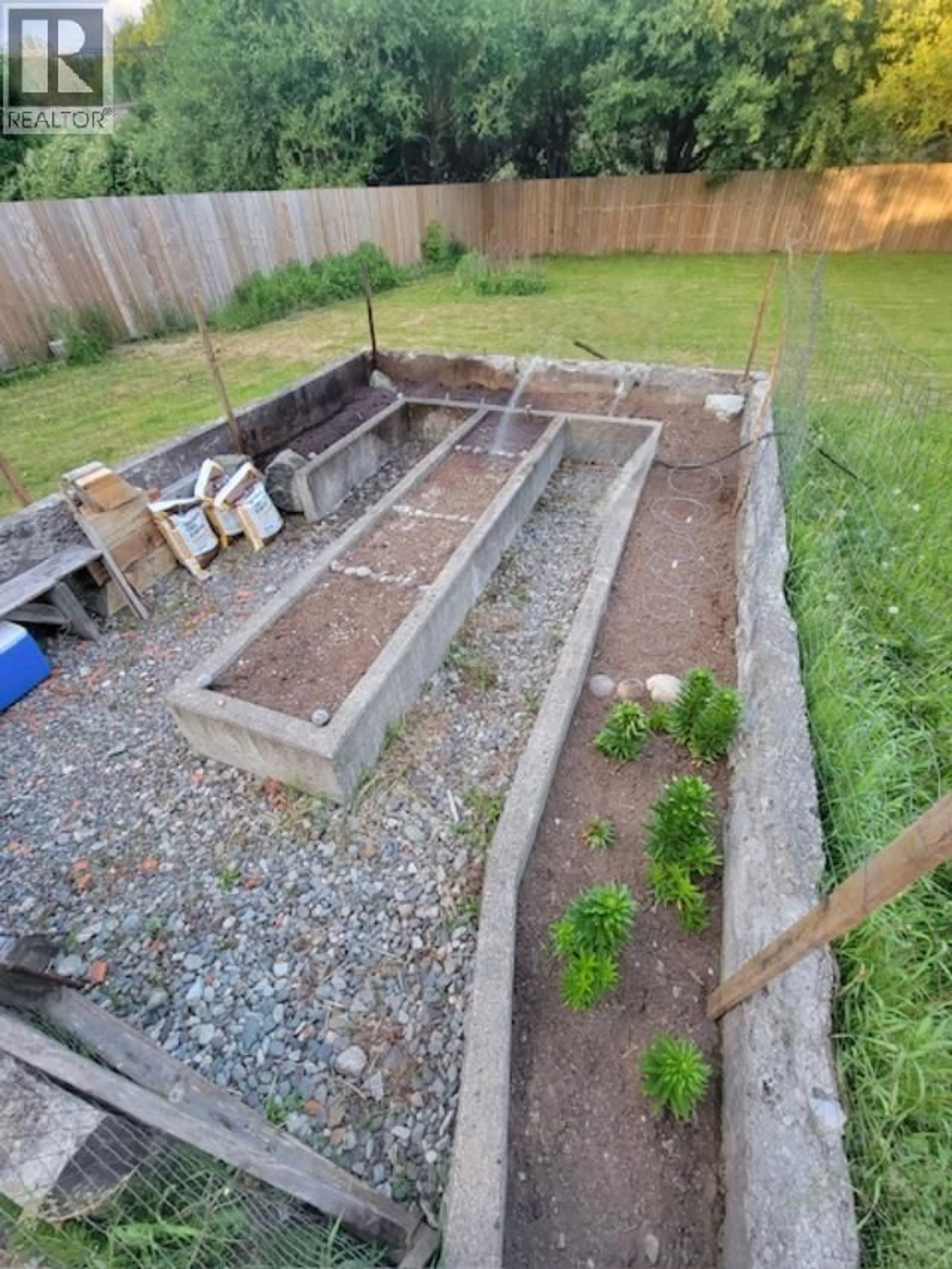 A pic from outside/outdoor area/front of a property/back of a property/a pic from drone, building for 2165 QUEENSWAY DRIVE, Terrace British Columbia V8G3W7