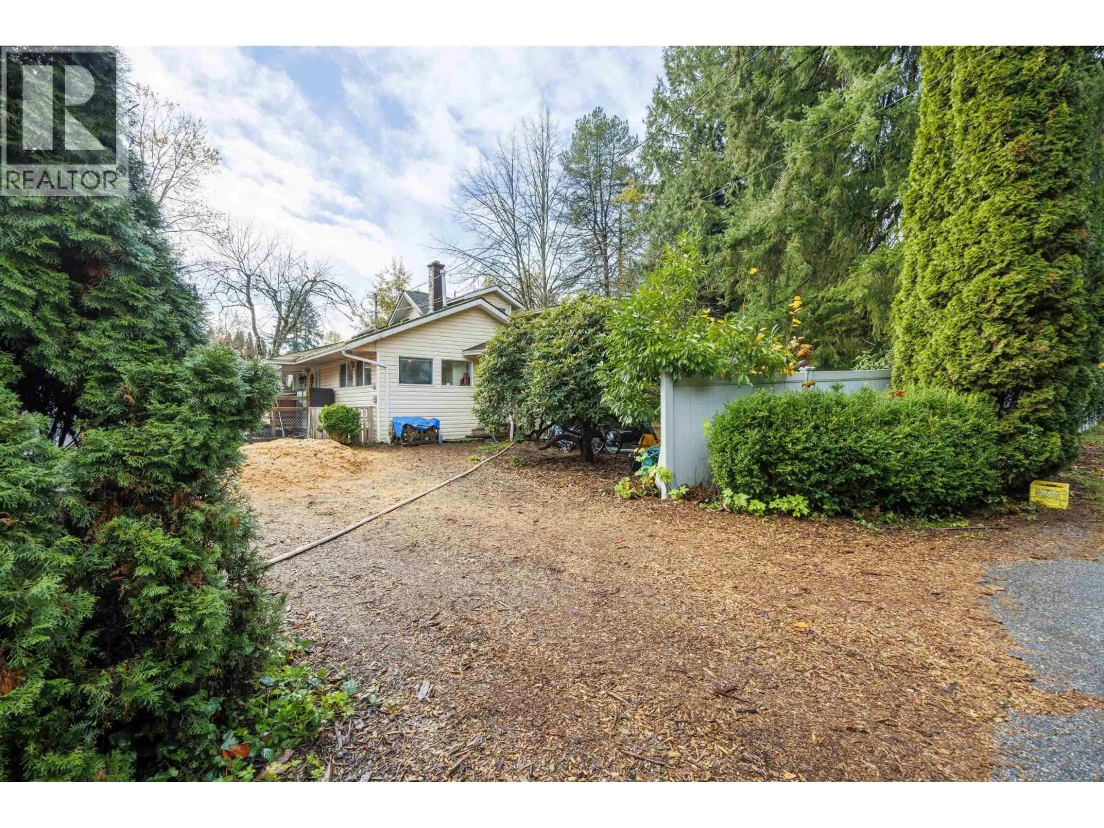 A pic from outside/outdoor area/front of a property/back of a property/a pic from drone, street for 23856 124 AVENUE, Maple Ridge British Columbia V4R1N7