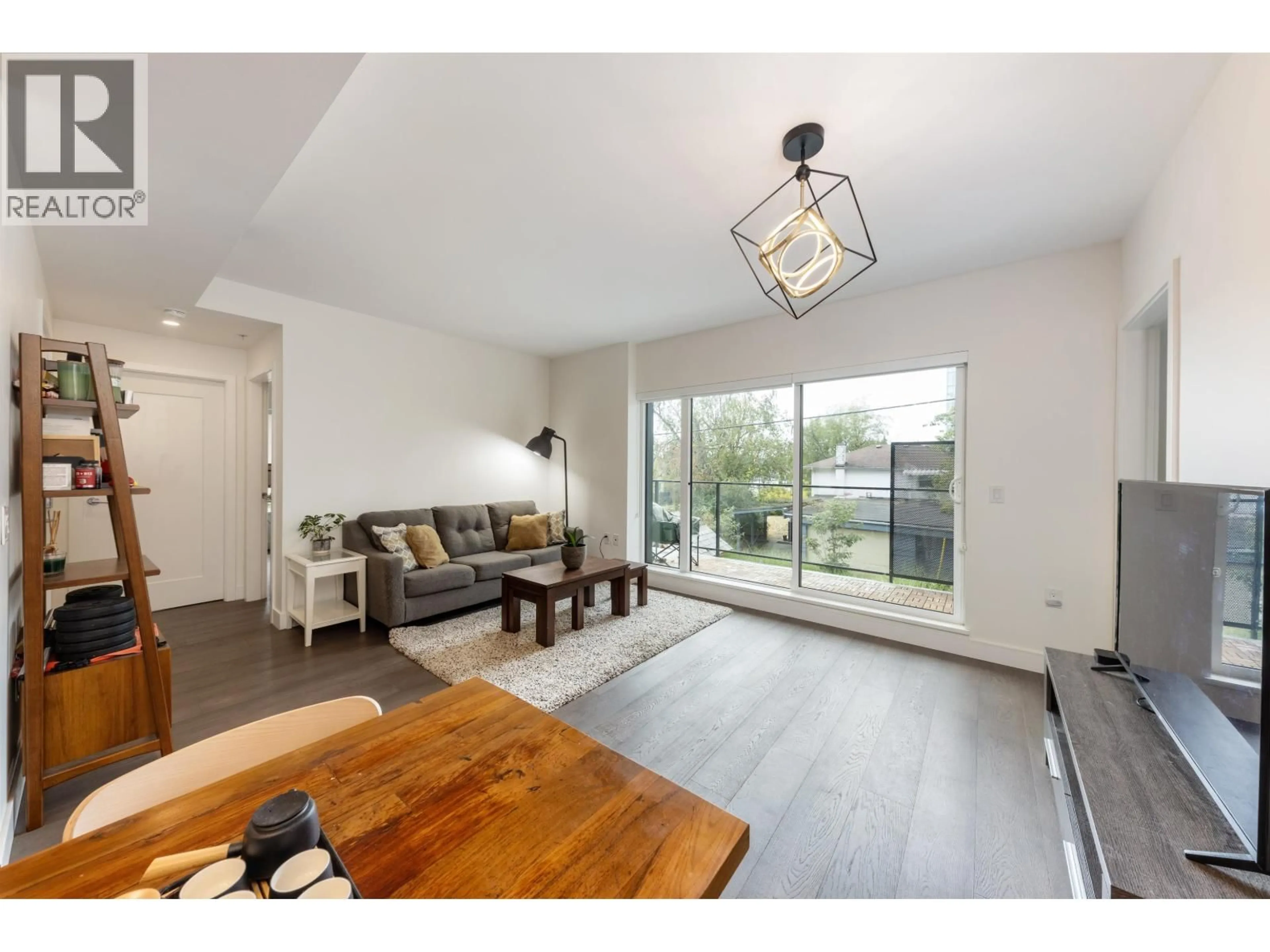 Unknown for 202 - 477 59TH AVENUE, Vancouver British Columbia V5X1X4