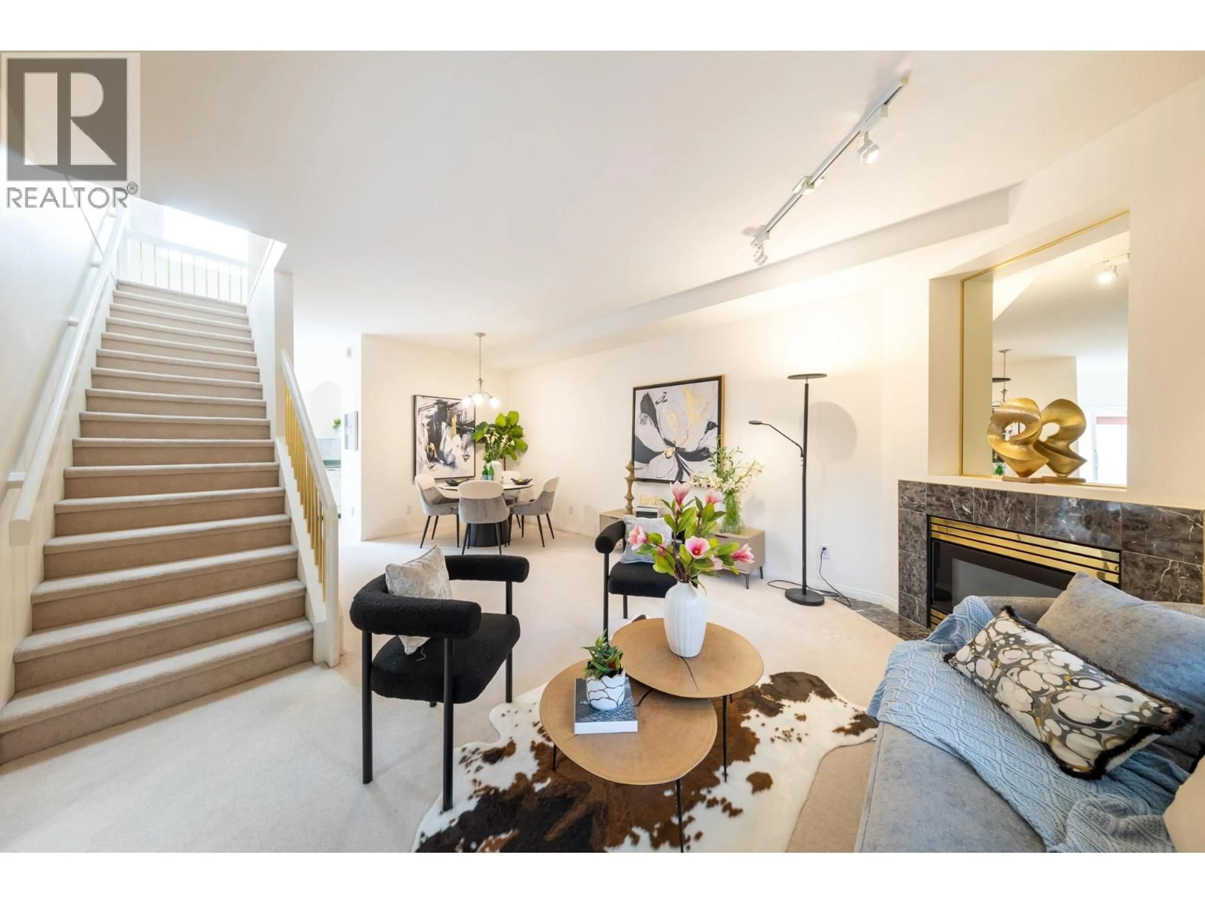 Living room with furniture, unknown for 5 - 7651 MOFFATT ROAD, Richmond British Columbia V6Y1X9