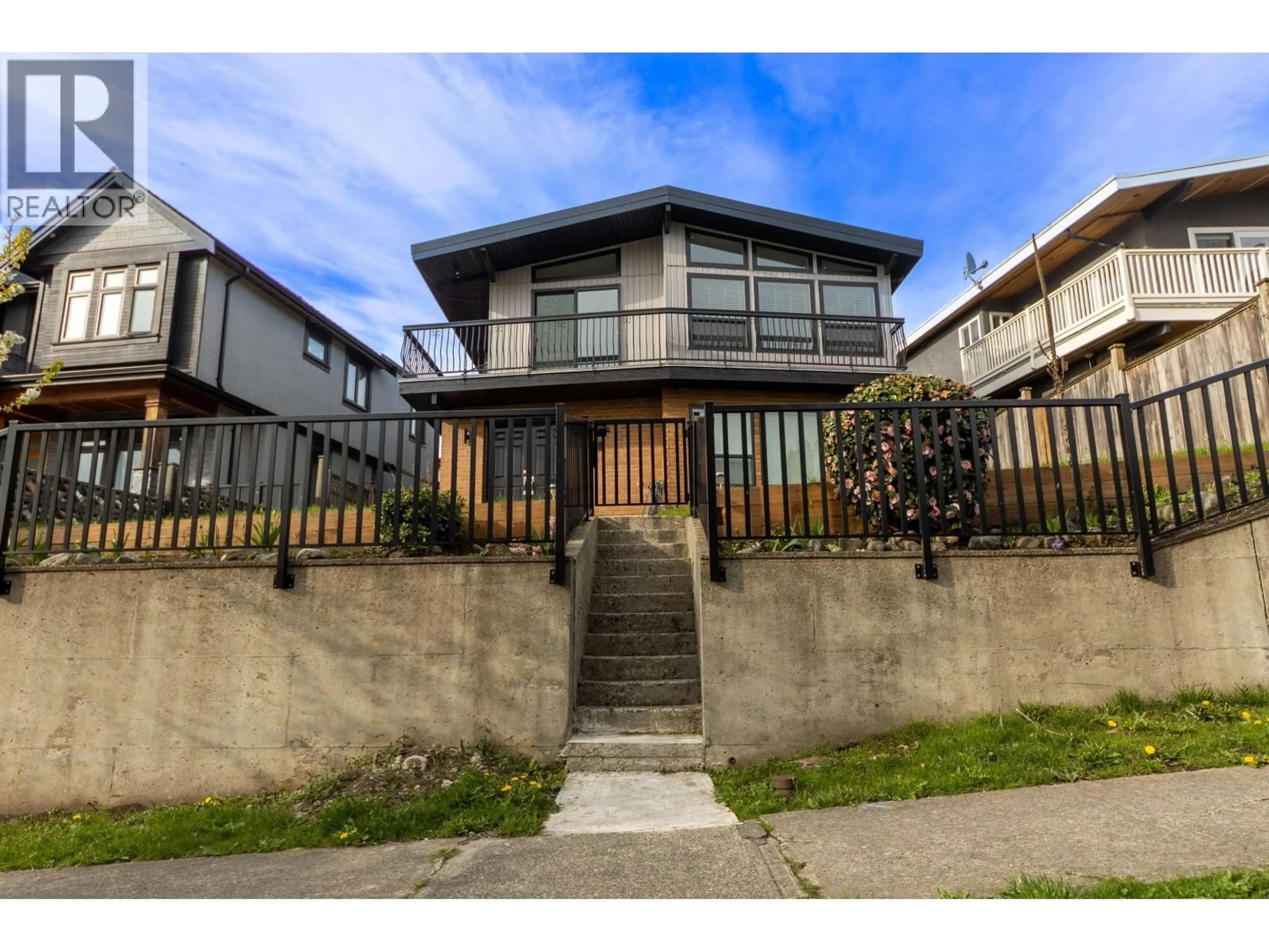 Unknown for 2131 FRASERVIEW DRIVE, Vancouver British Columbia V5P2N2