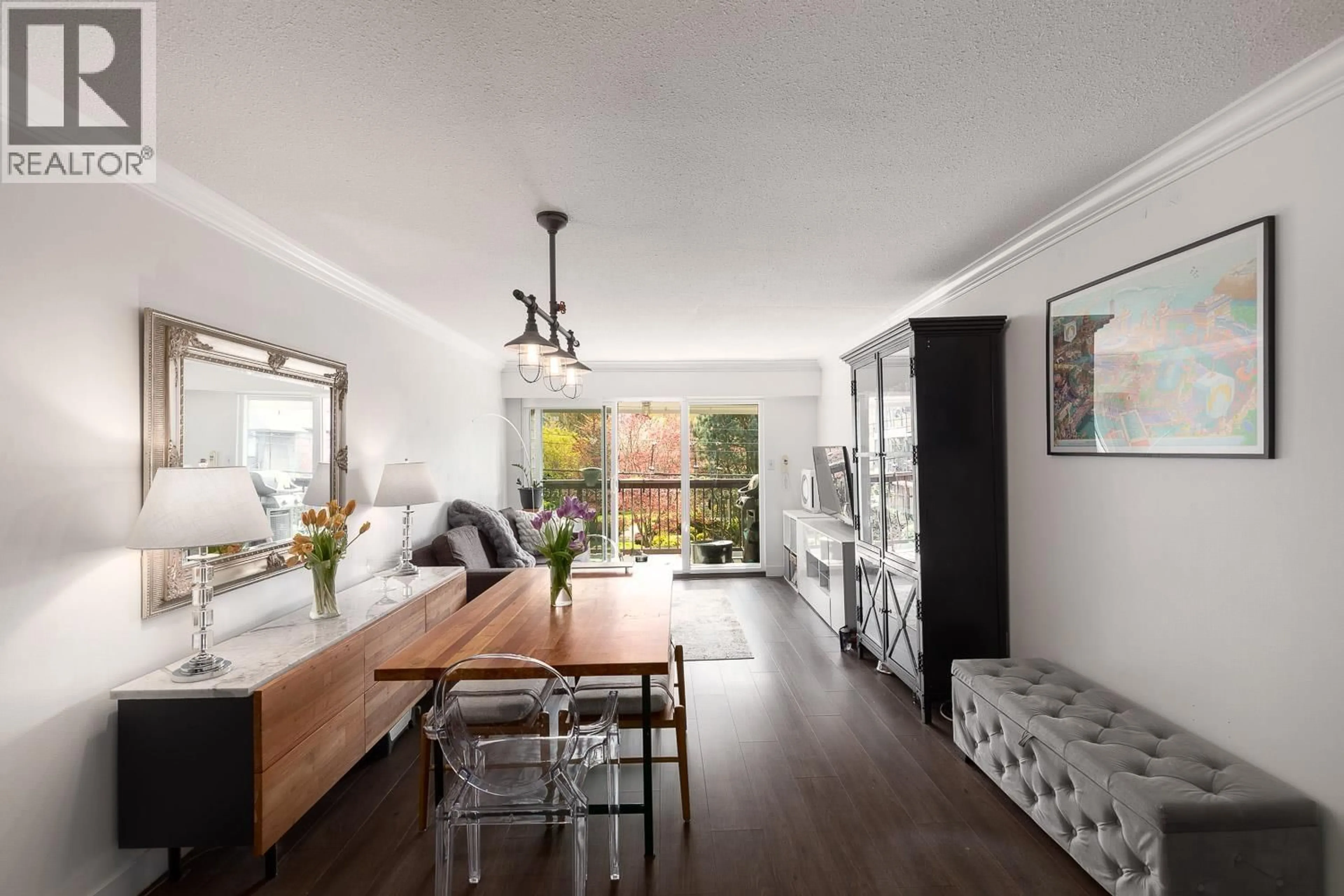 Dining room, wood/laminate floor for 304 - 1352 10TH AVENUE, Vancouver British Columbia V6H1J6