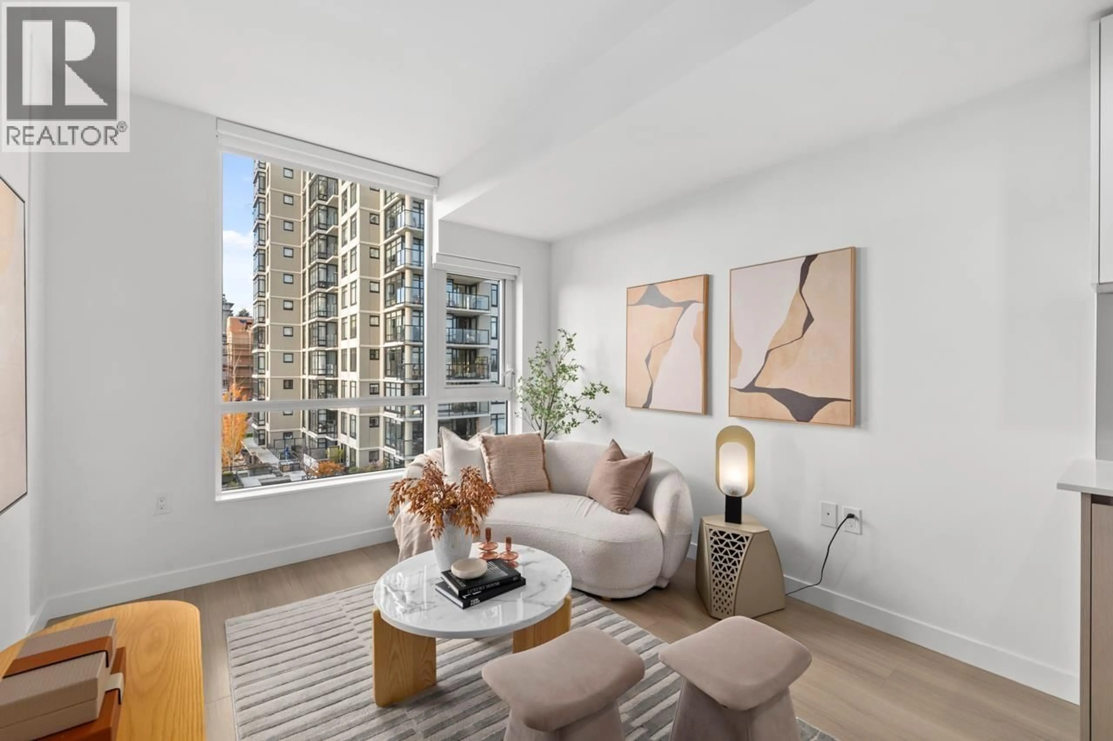 Living room with furniture, unknown for 803 - 618 CARNARVON STREET, New Westminster British Columbia V3M0N9