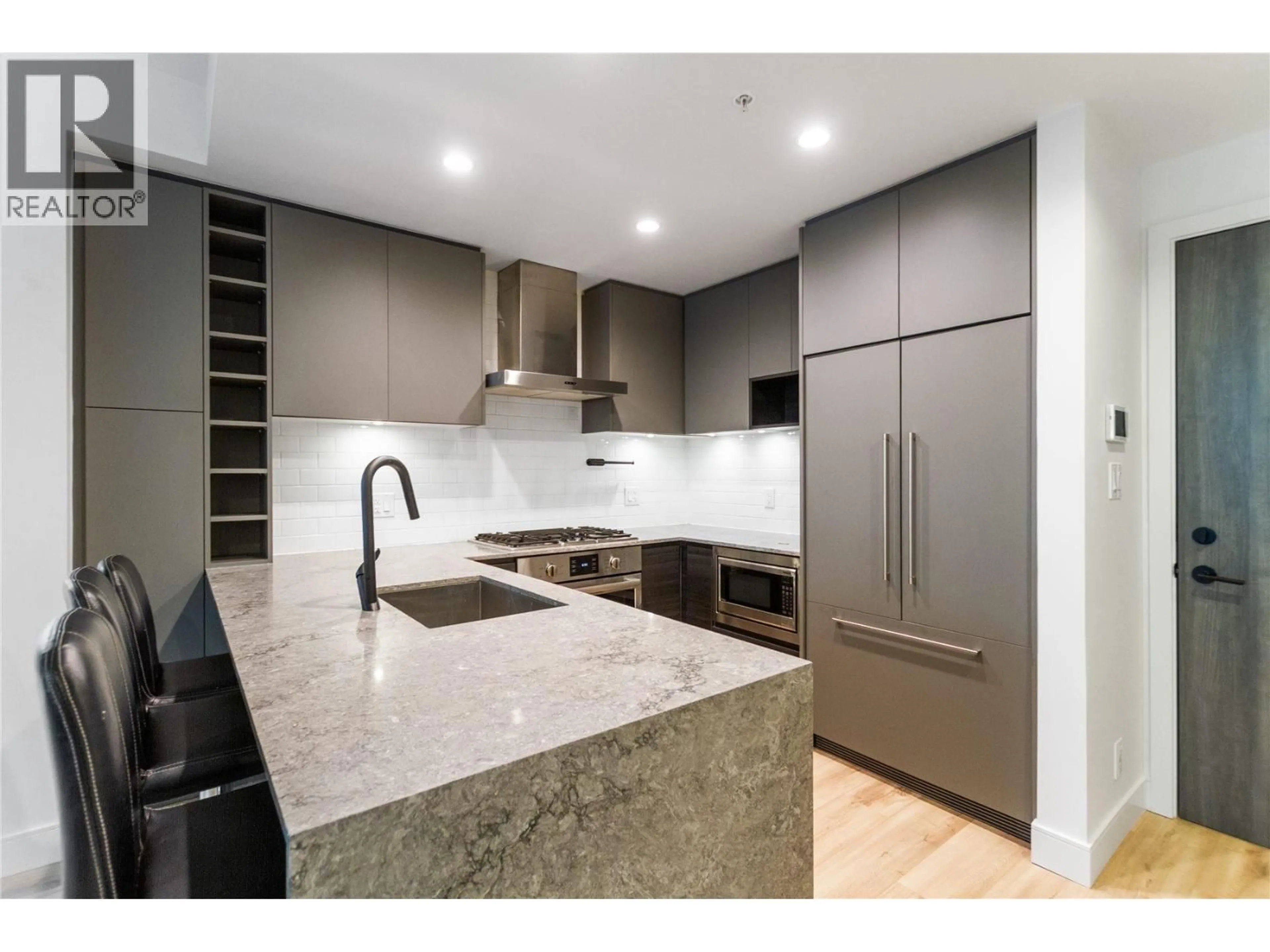 Unknown for 202 - 3131 MURRAY STREET, Port Moody British Columbia V3H0L9