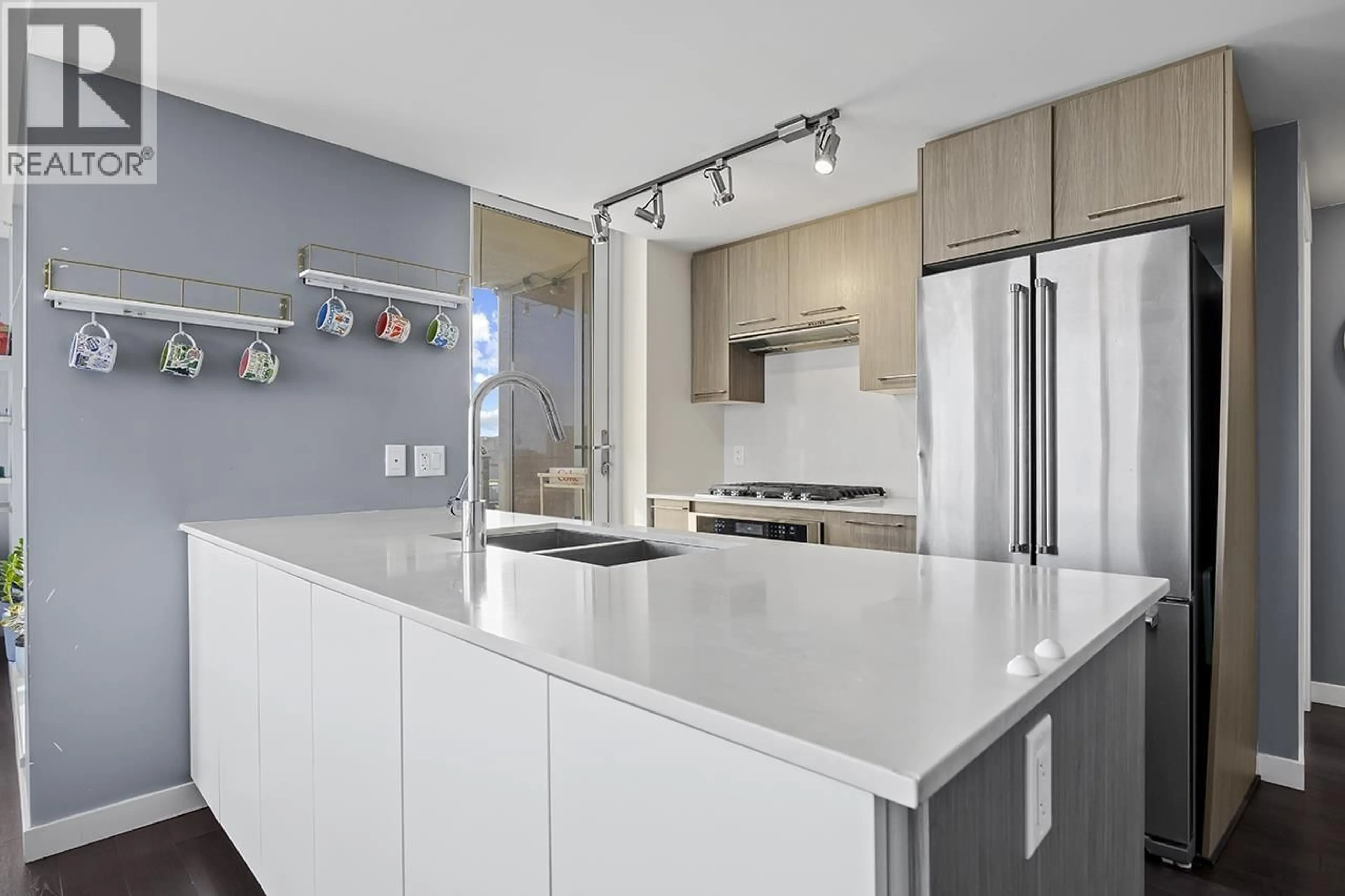 Contemporary kitchen, unknown for 1007 - 7708 ALDERBRIDGE WAY, Richmond British Columbia V6X0P9