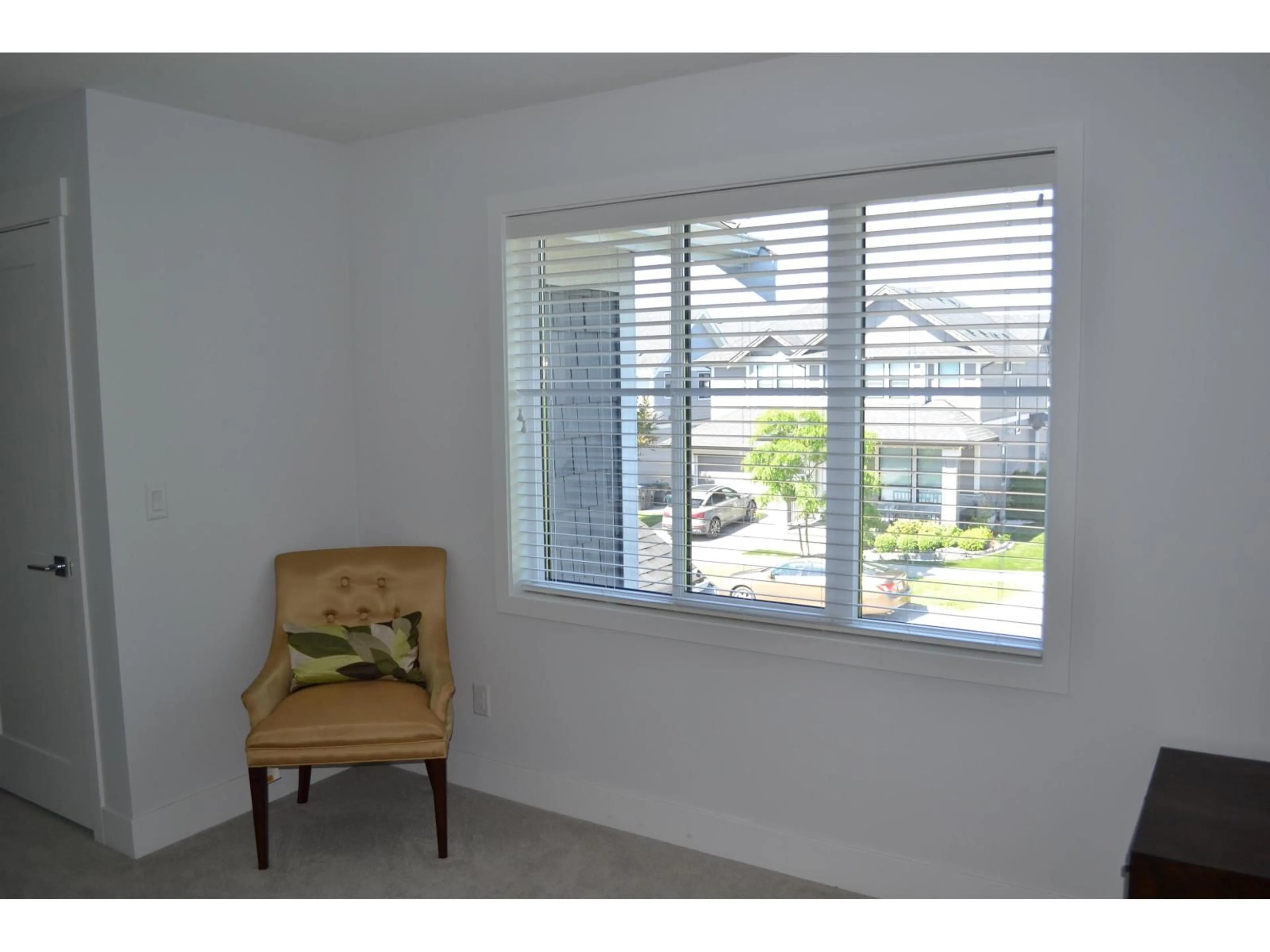 A pic of a room for 2122 167, Surrey British Columbia V3Z9X9