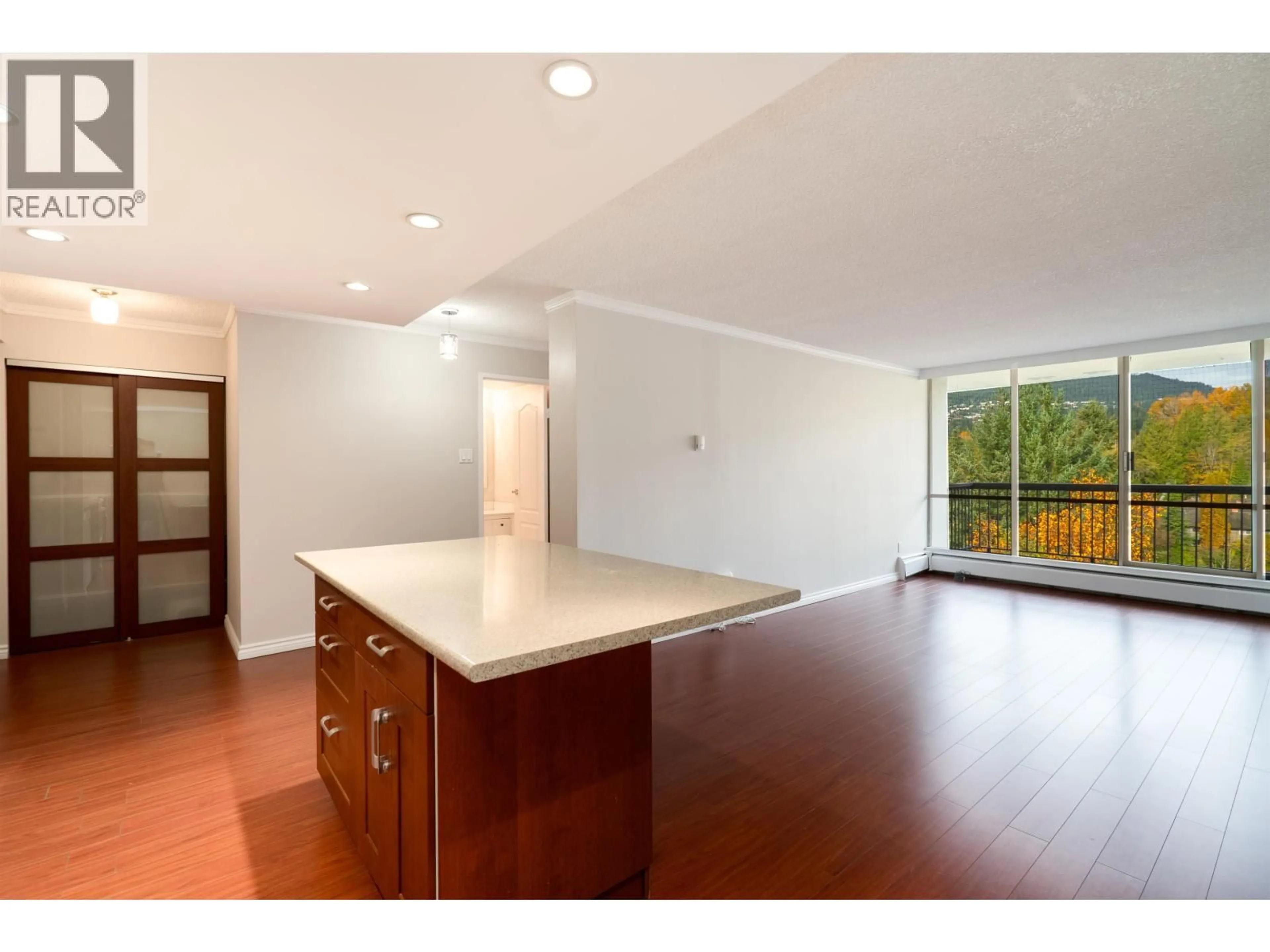 Open concept kitchen, unknown for 1319 - 2012 FULLERTON AVENUE, North Vancouver British Columbia V7P3E3